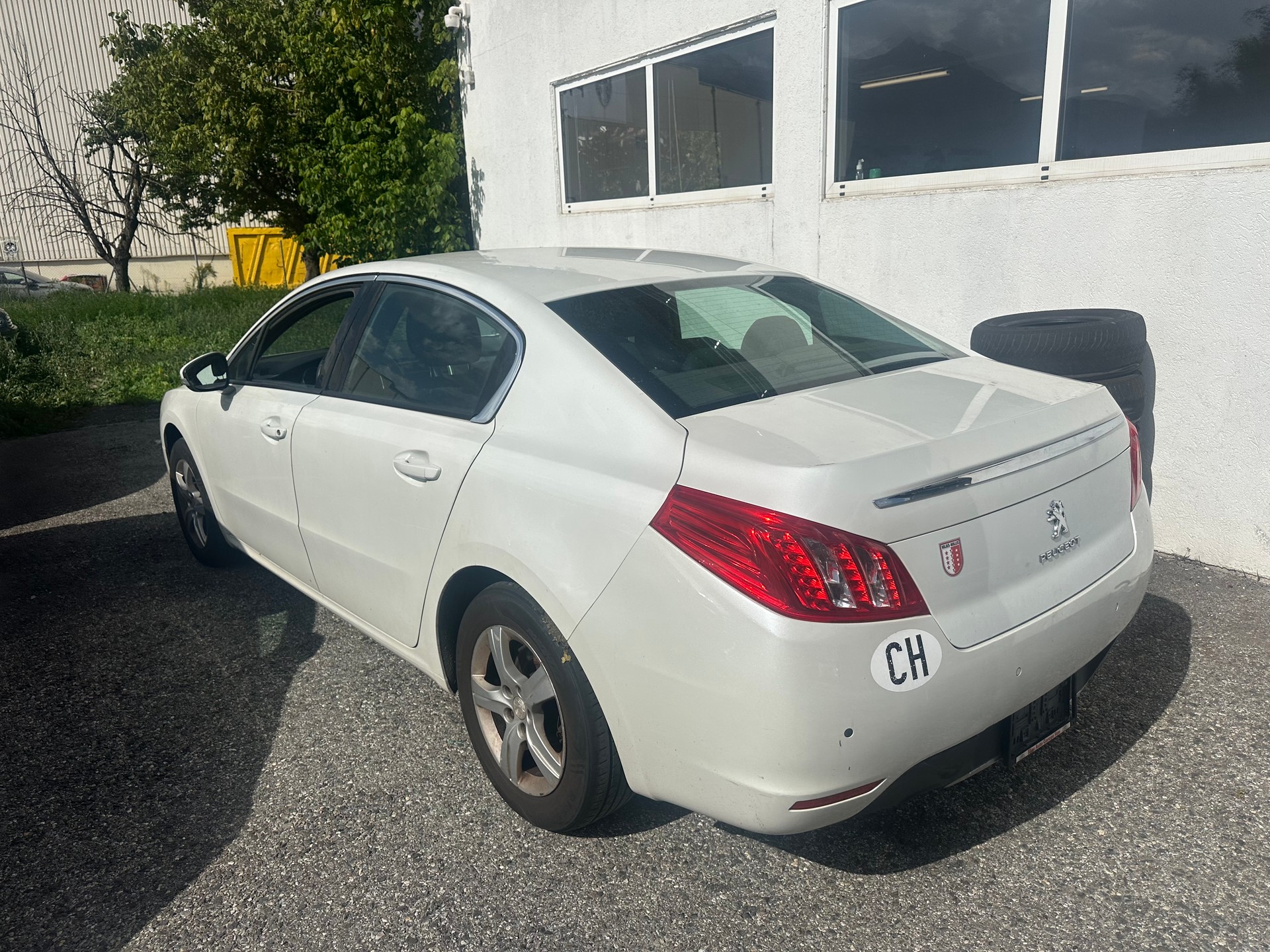 PEUGEOT 508 1.6 16V T Active-image-4