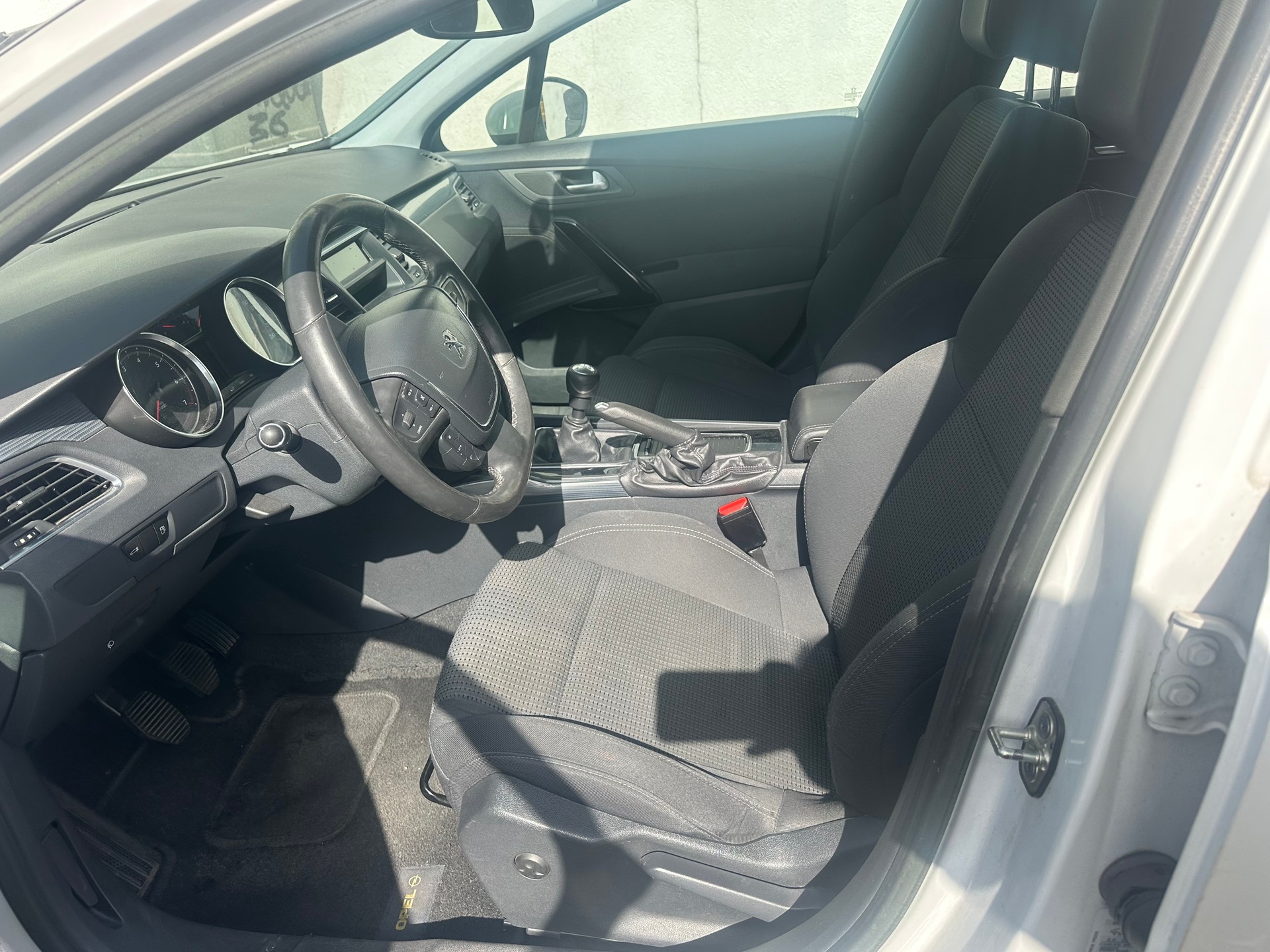 PEUGEOT 508 1.6 16V T Active-image-8