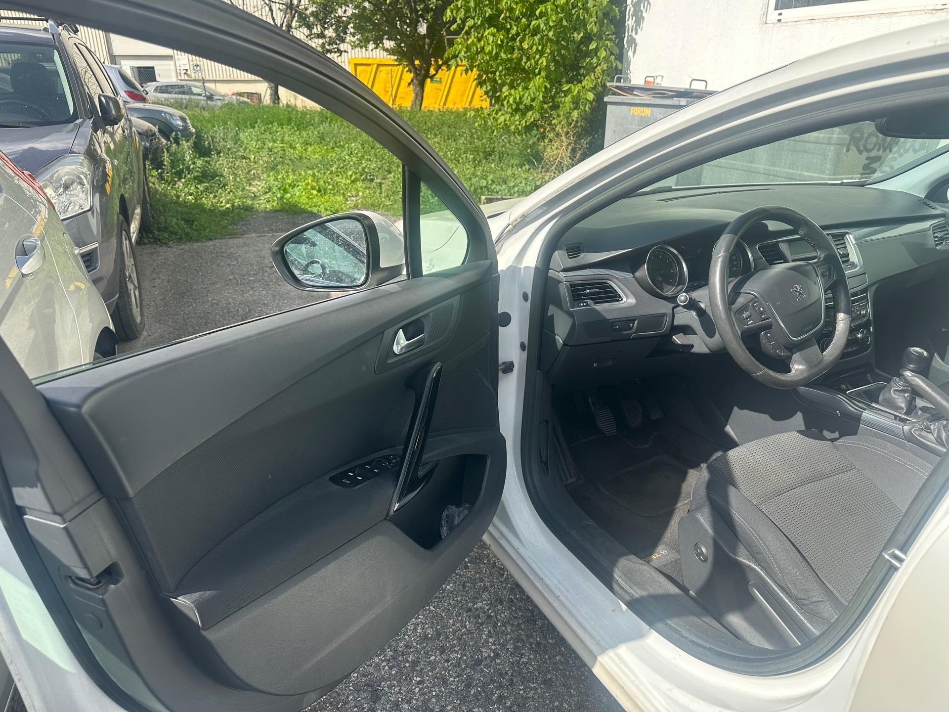 PEUGEOT 508 1.6 16V T Active-image-7