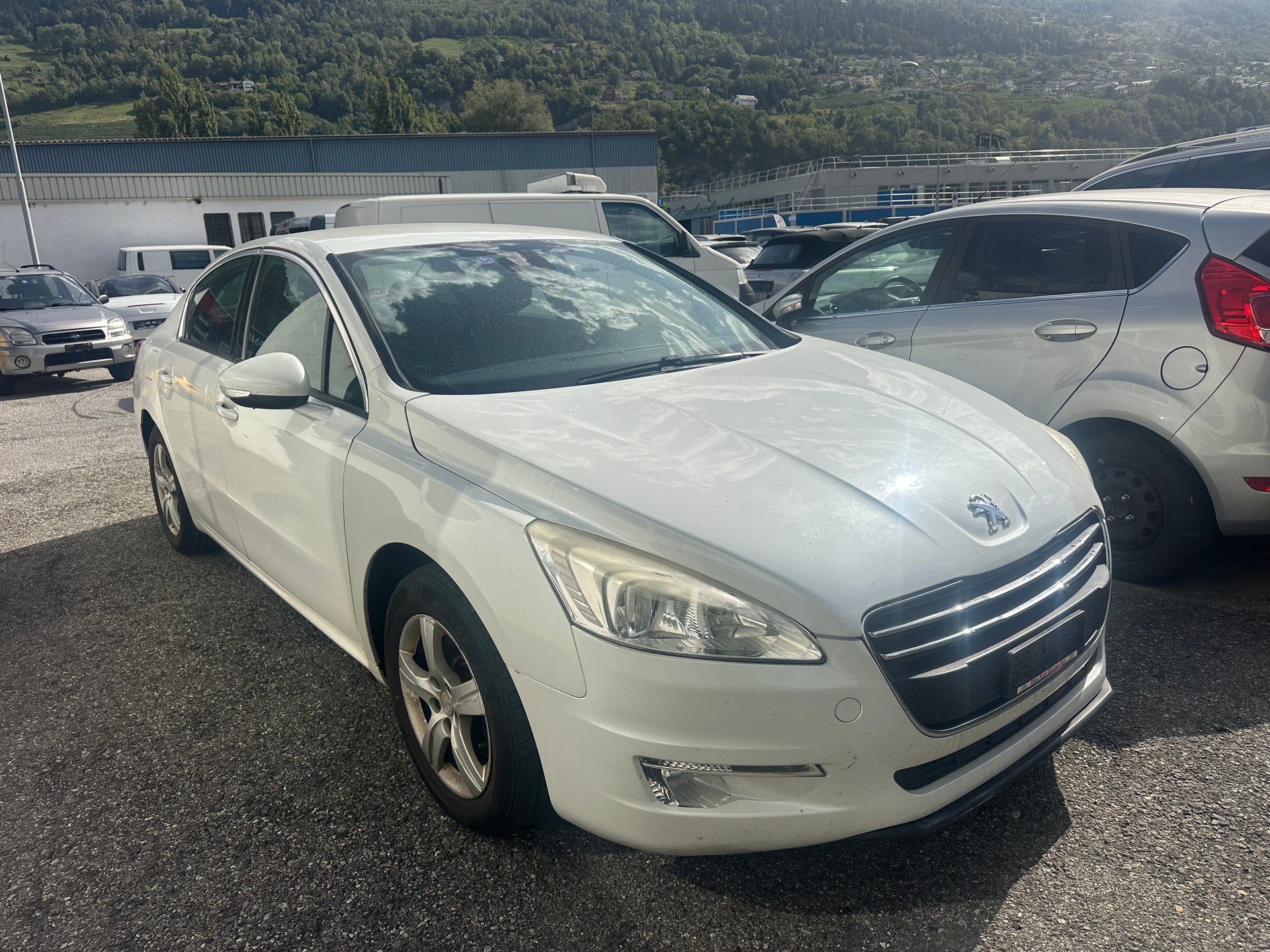 PEUGEOT 508 1.6 16V T Active-image-2