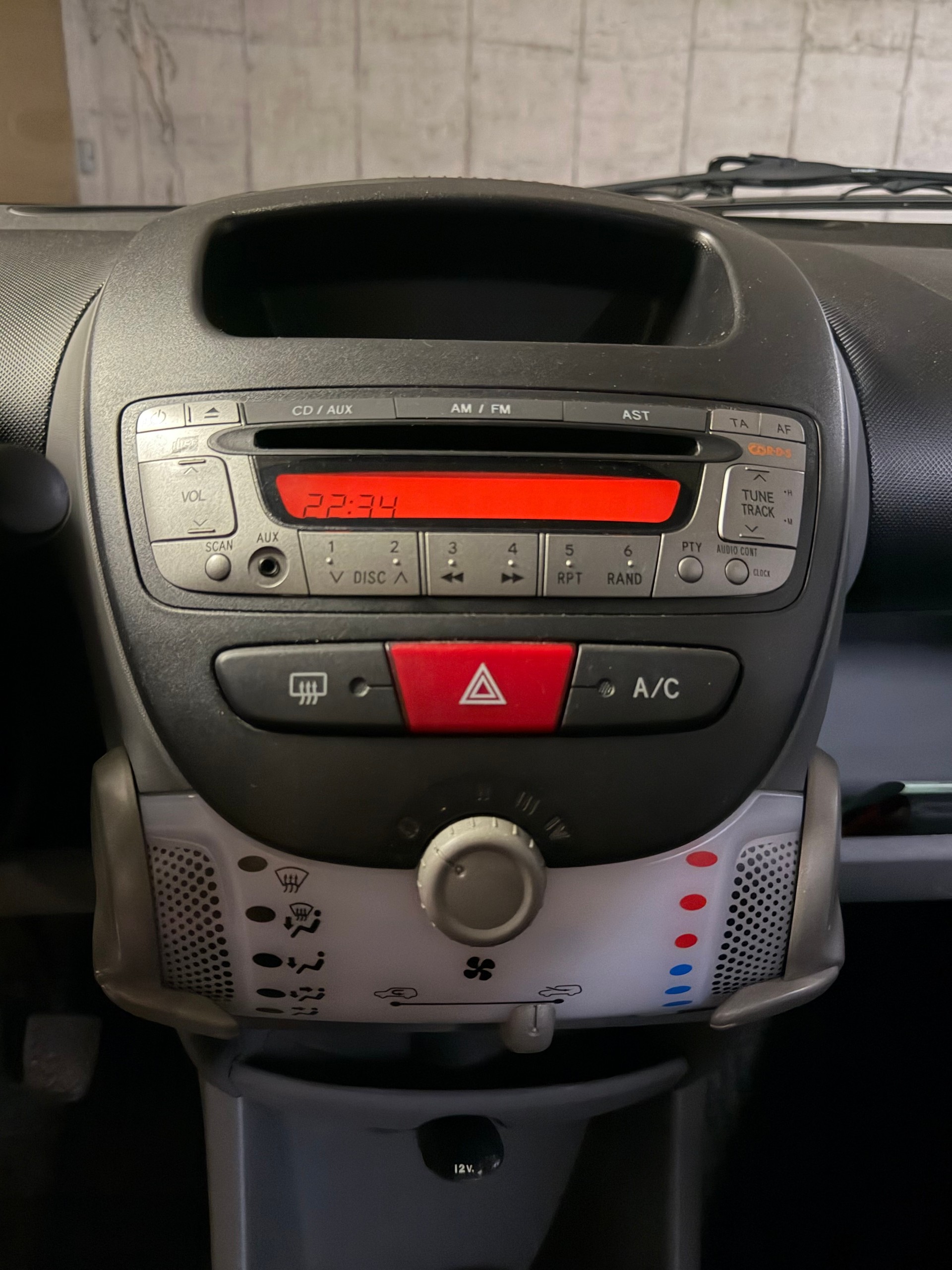 CITROEN C1-image-6