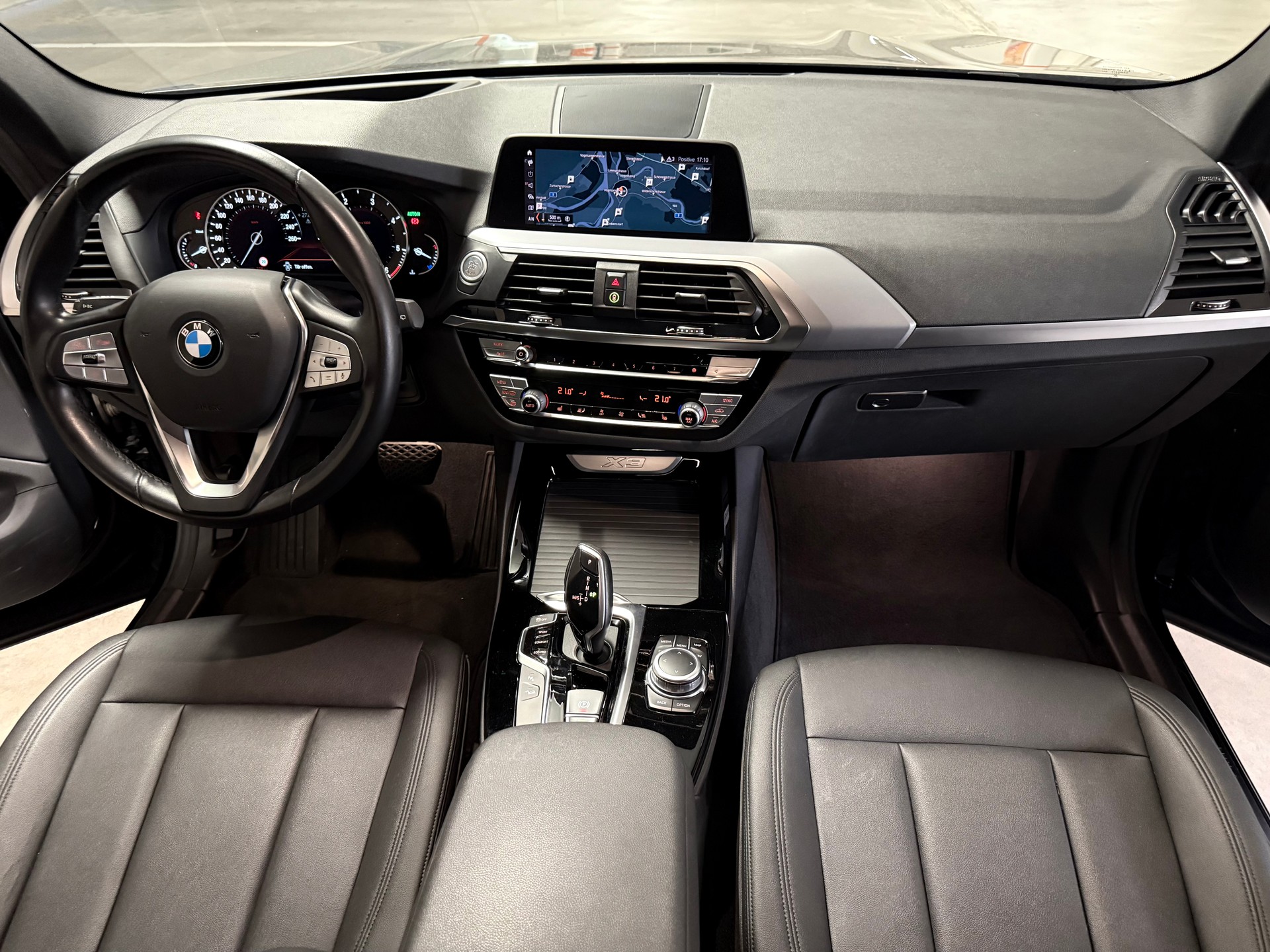 BMW X3 xDrive 48V 20d Steptronic-image-11
