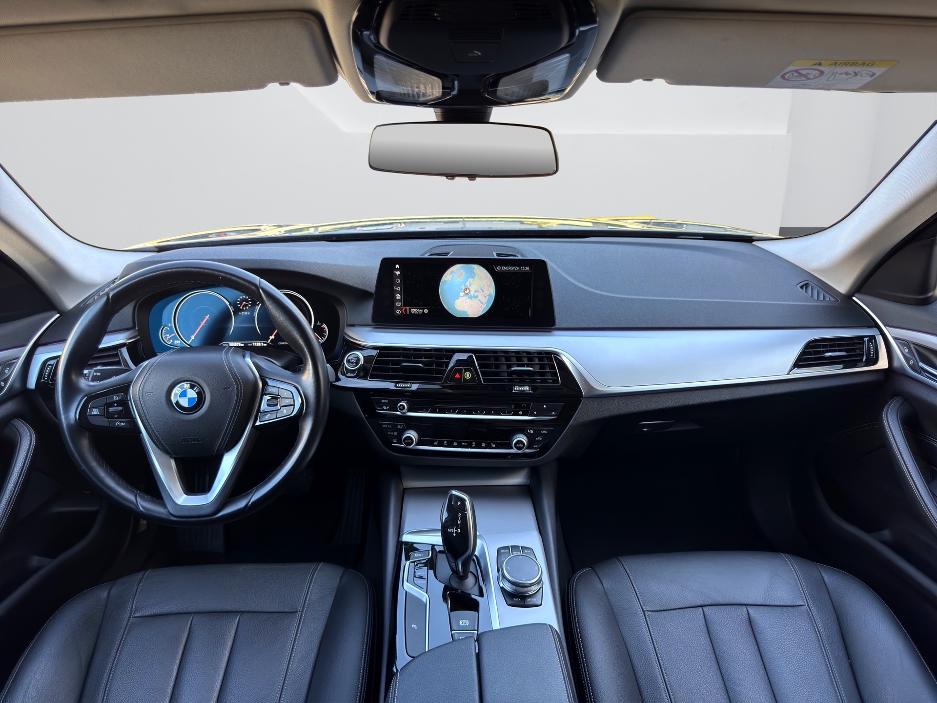 BMW 540i xDrive Luxury Line Steptronic-image-12