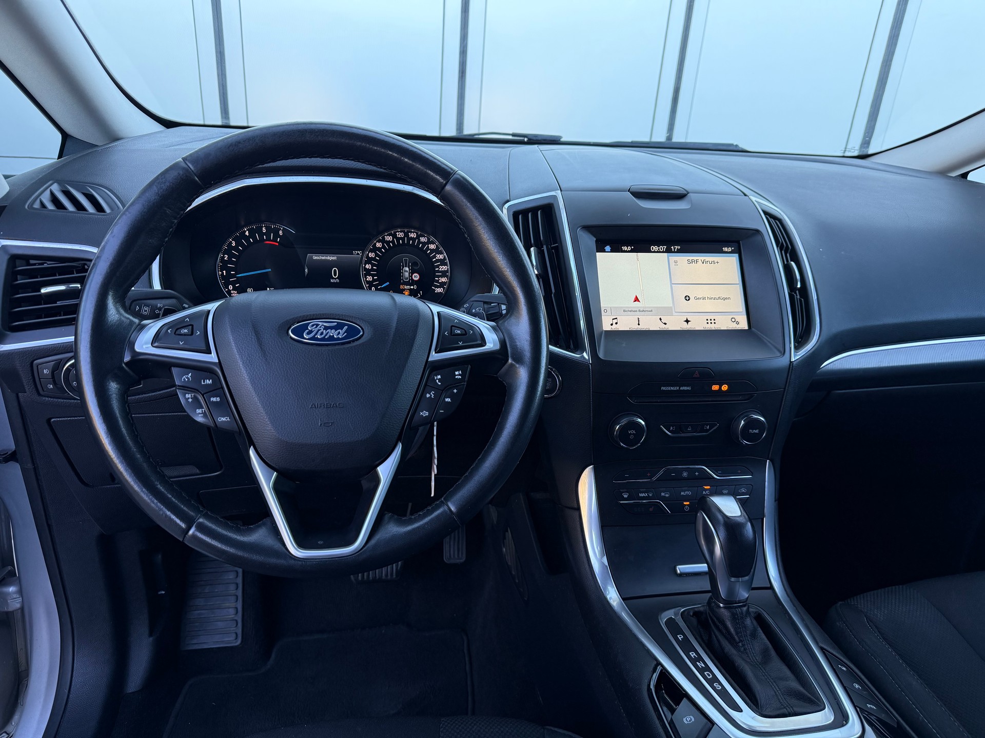 FORD S-Max 2.0 TDCi Trend PoweShift-image-6