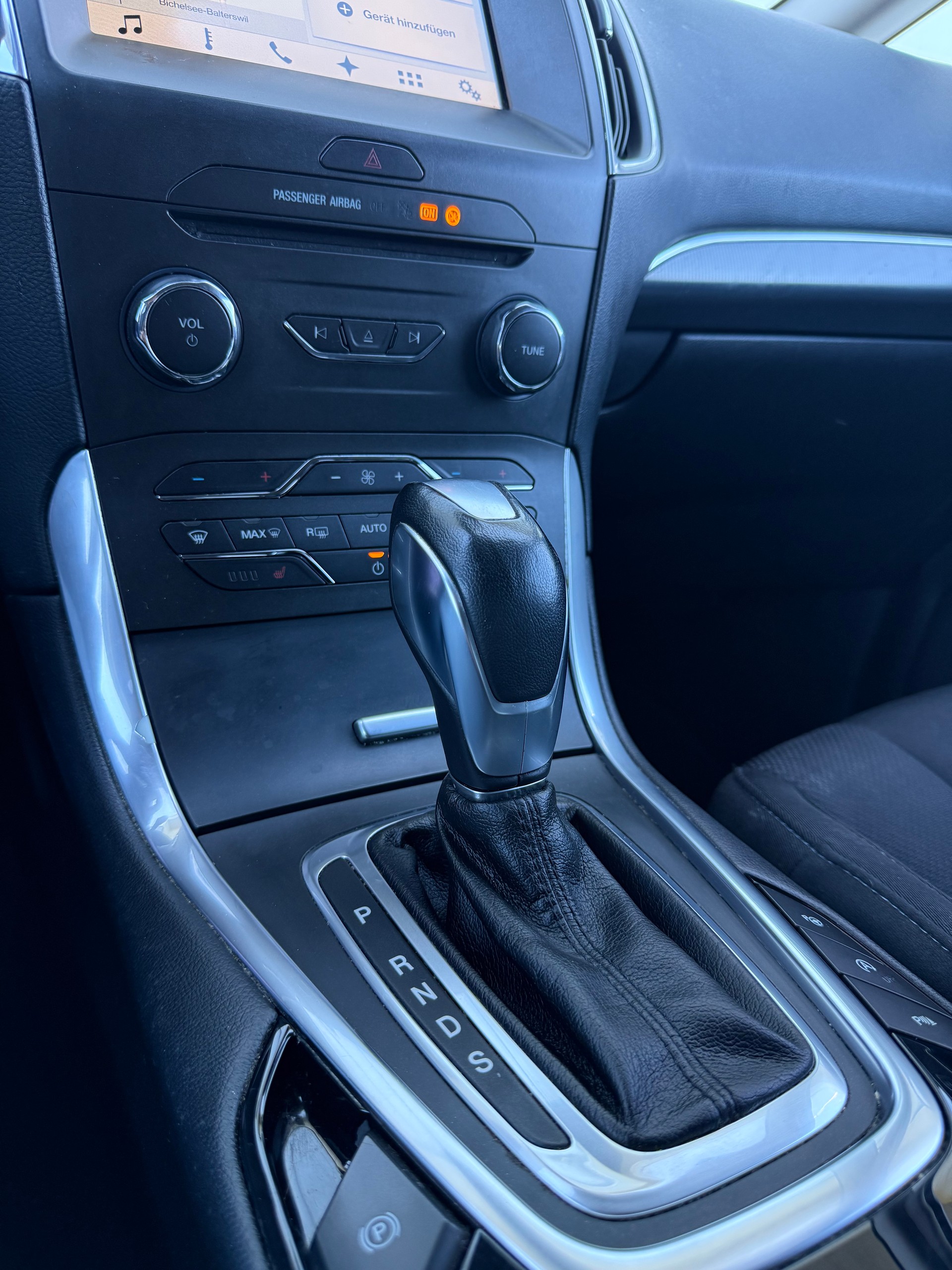 FORD S-Max 2.0 TDCi Trend PoweShift-image-11
