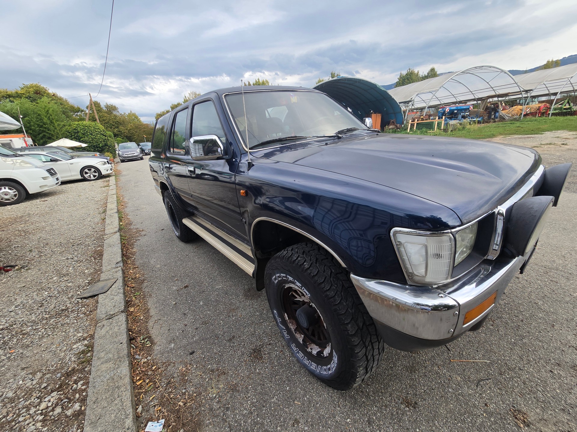 TOYOTA 4-Runner 3.0-image-2