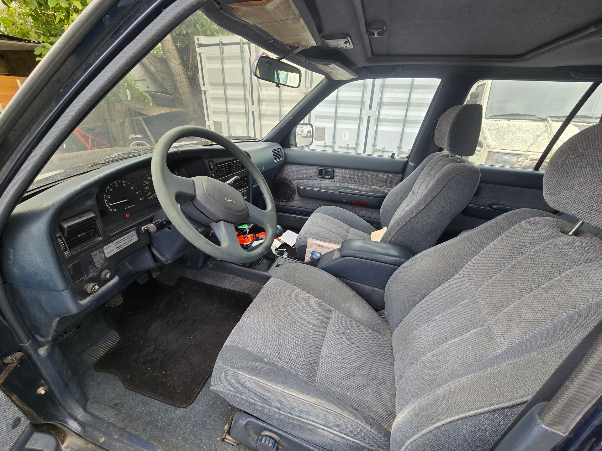 TOYOTA 4-Runner 3.0-image-6