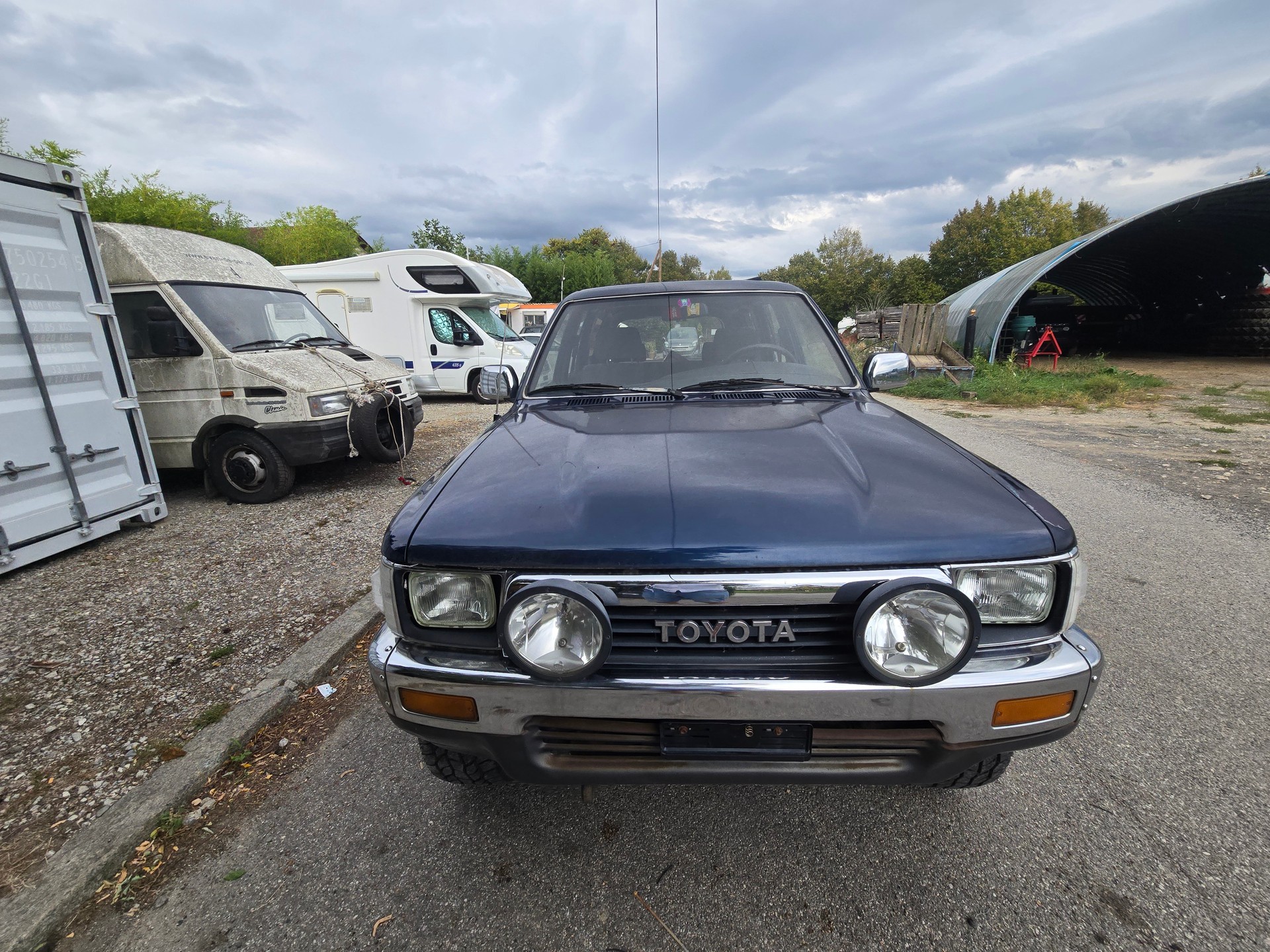TOYOTA 4-Runner 3.0-image-0