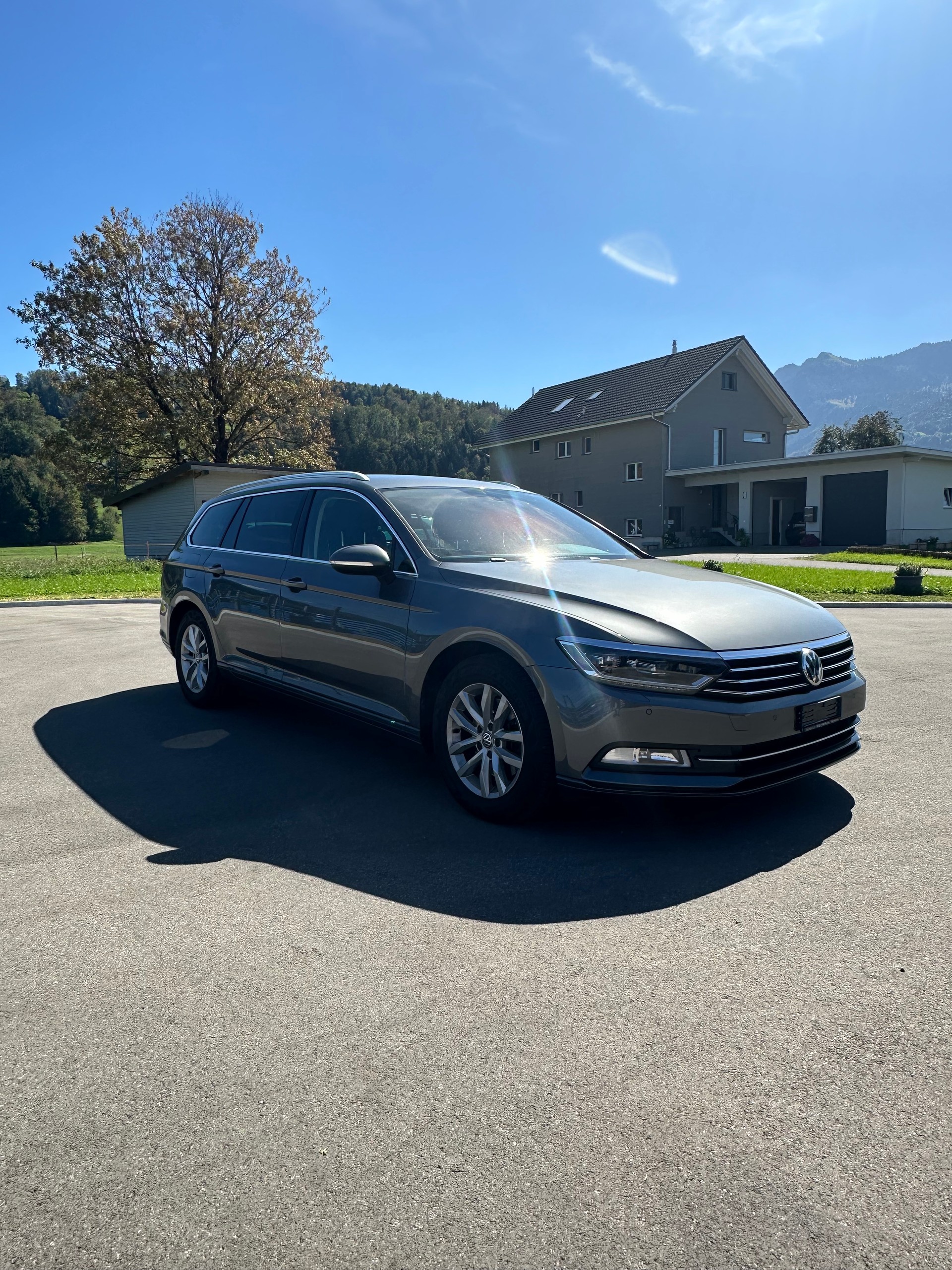 VW Passat Variant 2.0 TDI BMT Highline DSG-image-6