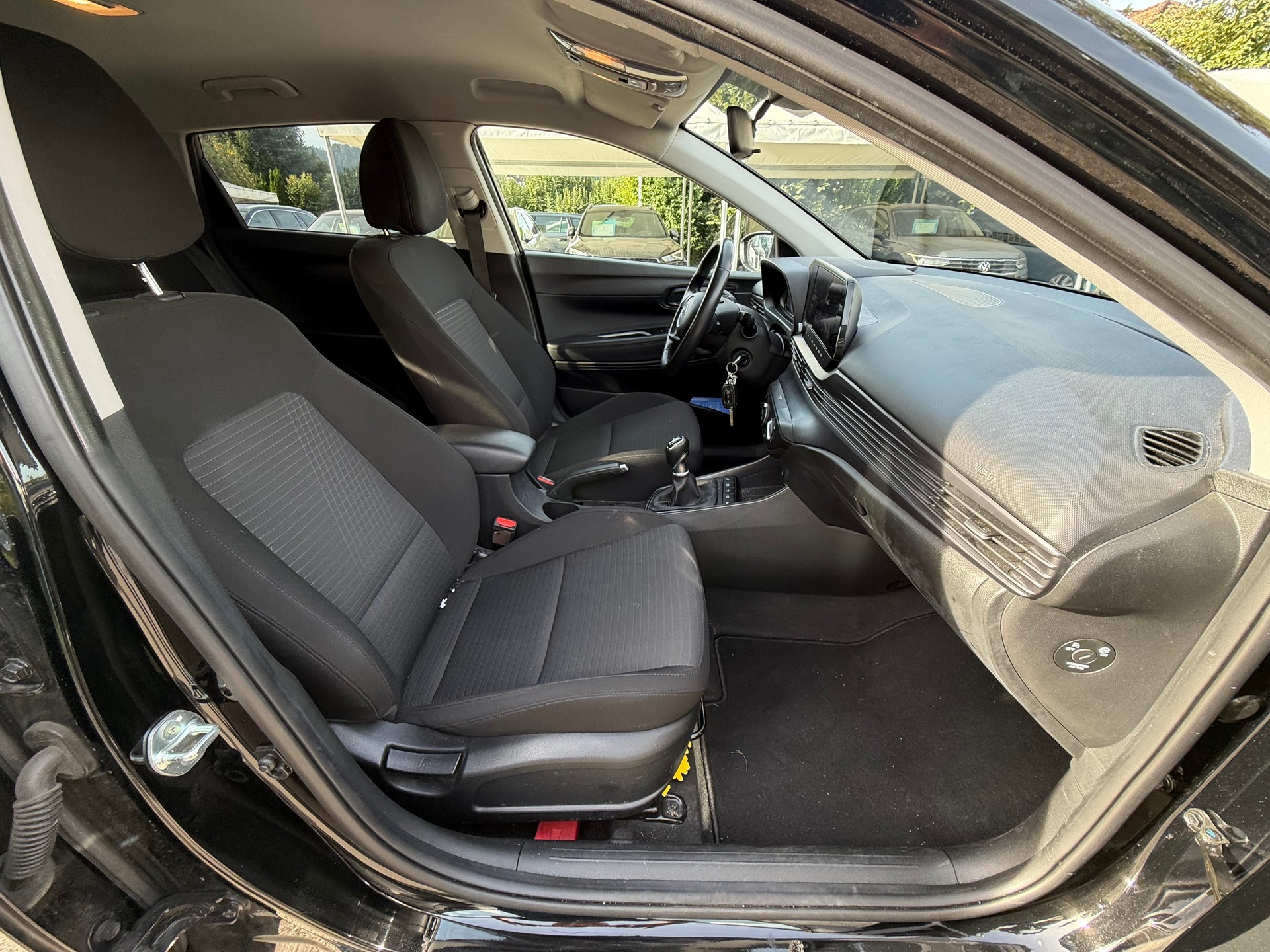 HYUNDAI i20 1.0 T-GDi Amplia-image-11