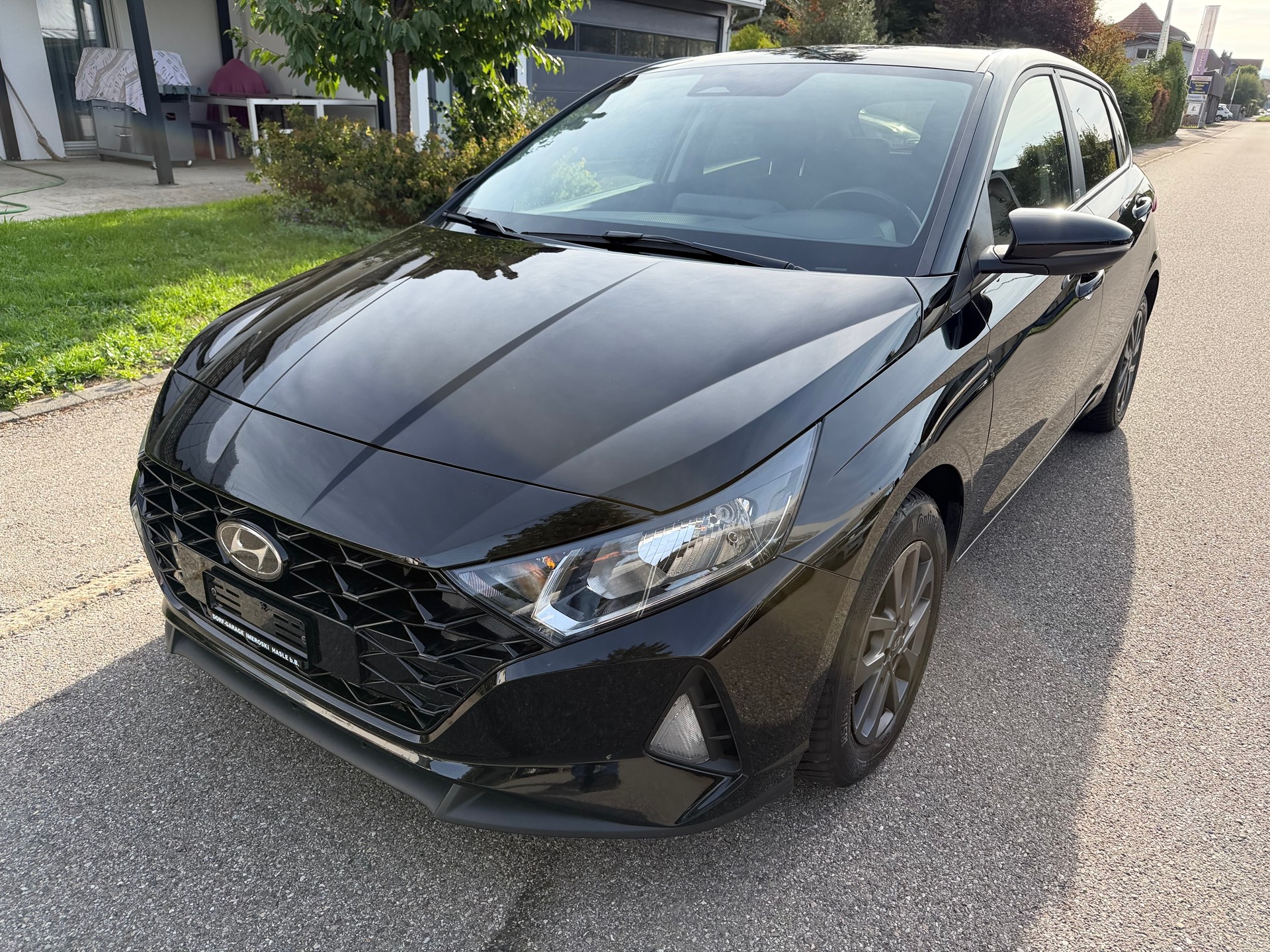 HYUNDAI i20 1.0 T-GDi Amplia-image-0