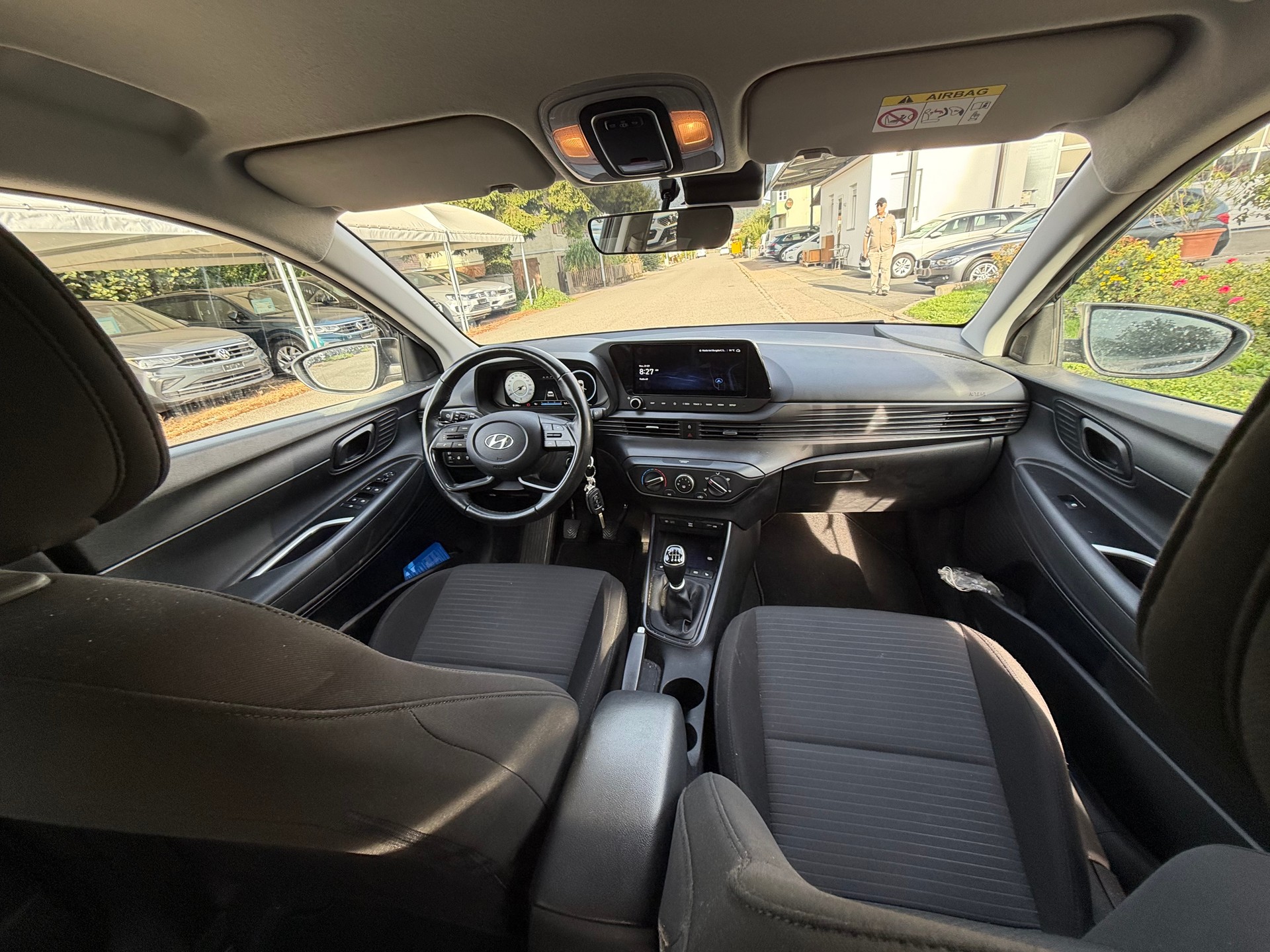 HYUNDAI i20 1.0 T-GDi Amplia-image-12