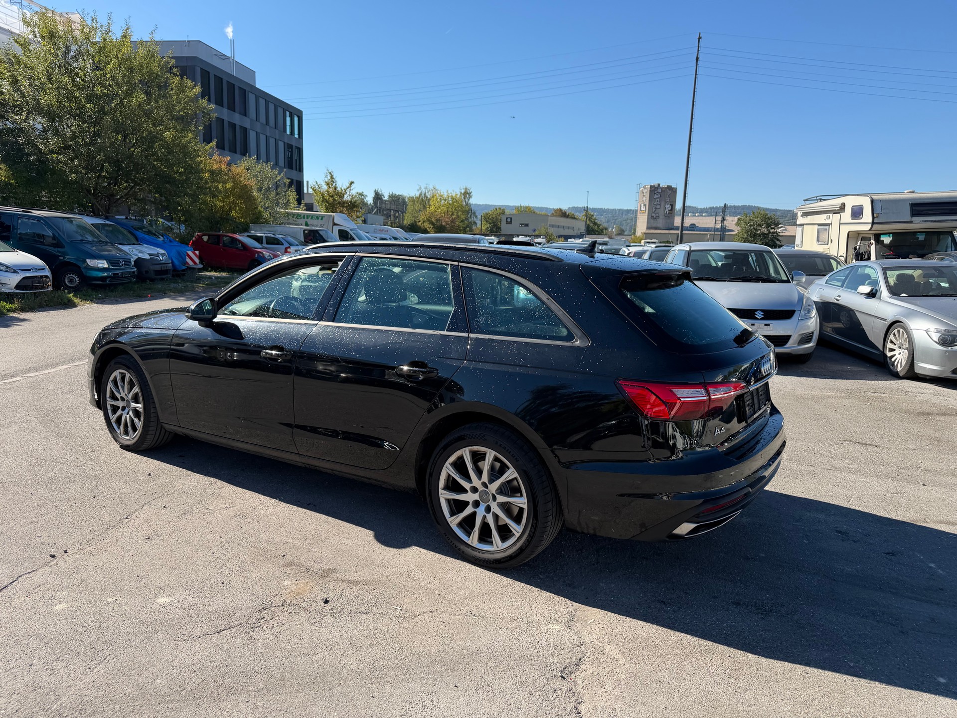 AUDI A4 Avant 40 TDI advanced quattro S-tronic-image-6