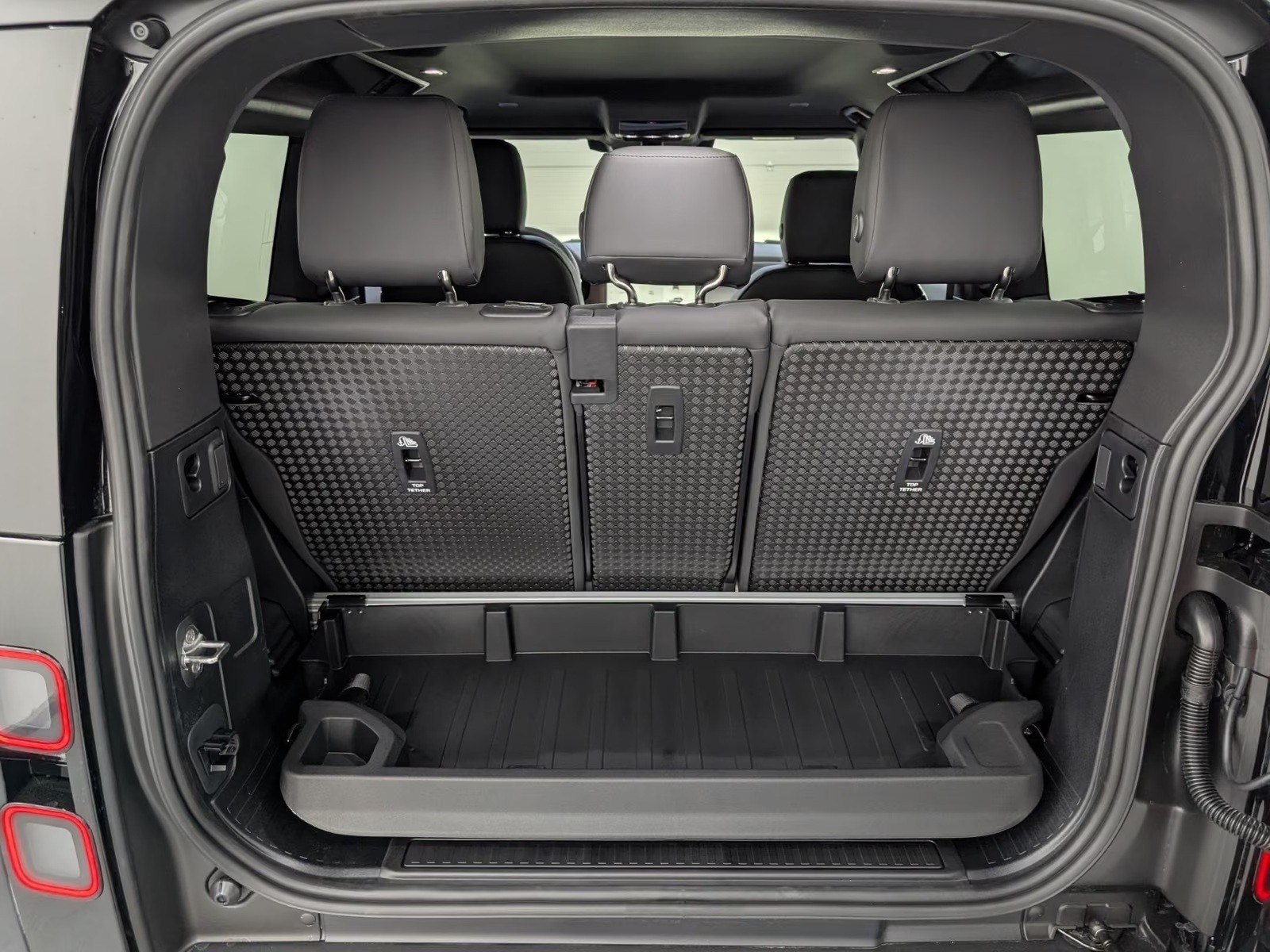 LAND ROVER Defender 90 D200 S 19-Zoll Winter Komfort-Plus-image-3