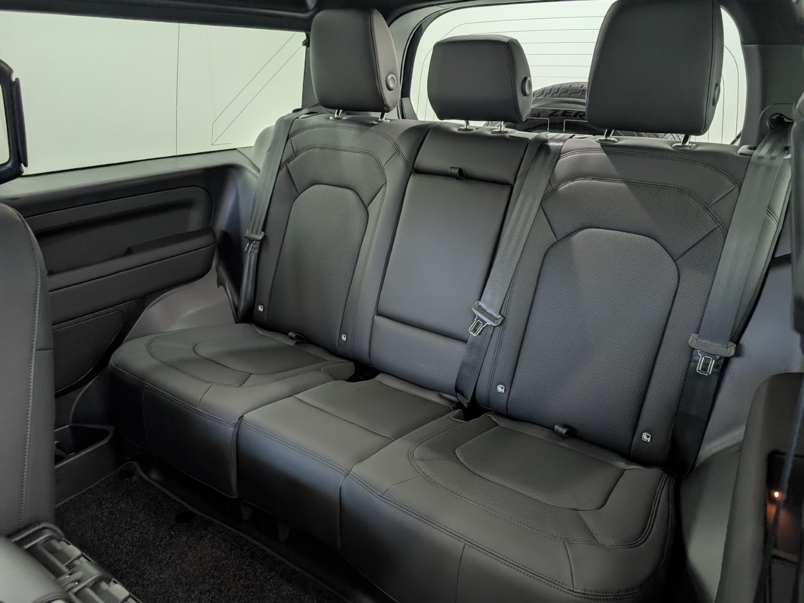 LAND ROVER Defender 90 D200 S 19-Zoll Winter Komfort-Plus-image-6