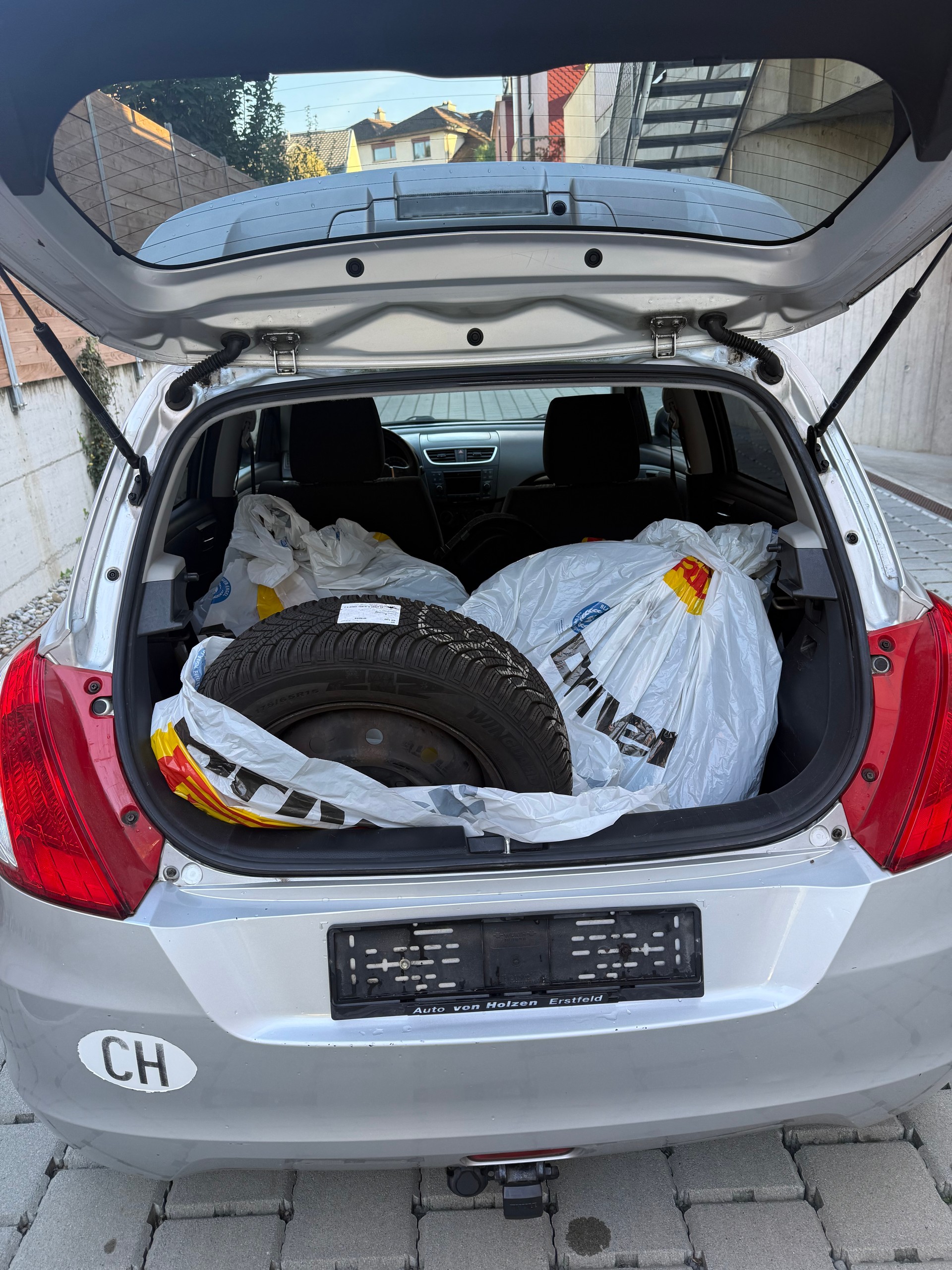 SUZUKI Swift 1.2i 16V GL-image-9