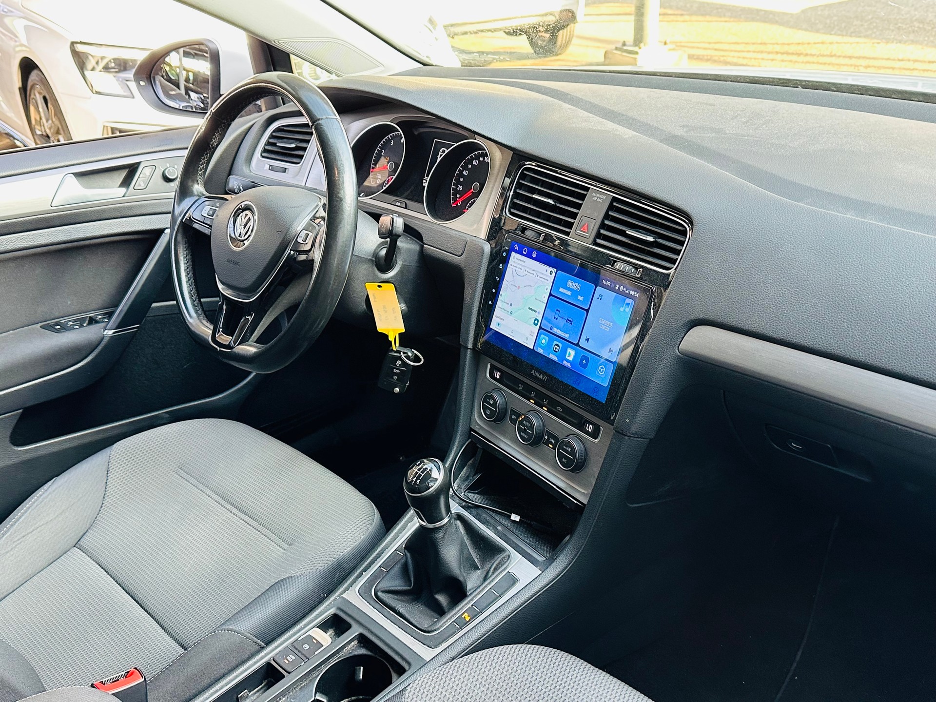 VW Golf 1.2 TSI Comfortline-image-9