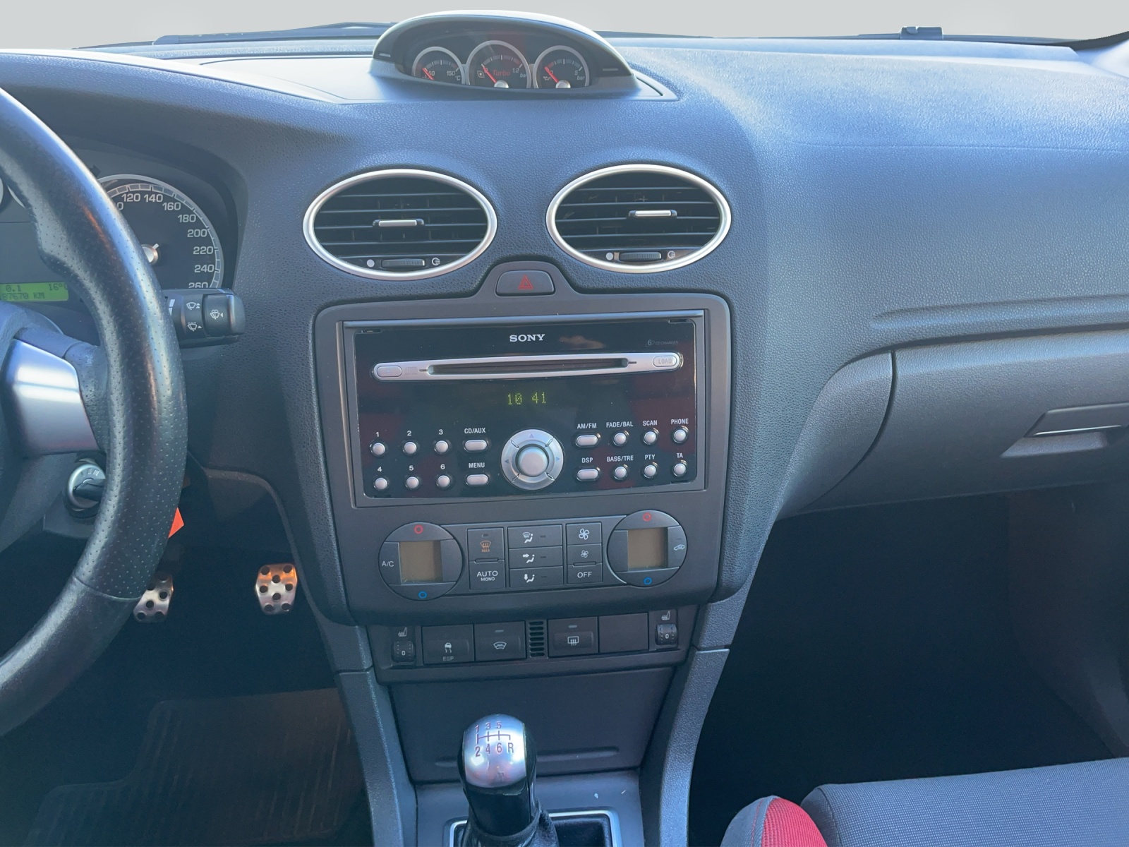 FORD Focus 2.5 Turbo ST-image-5