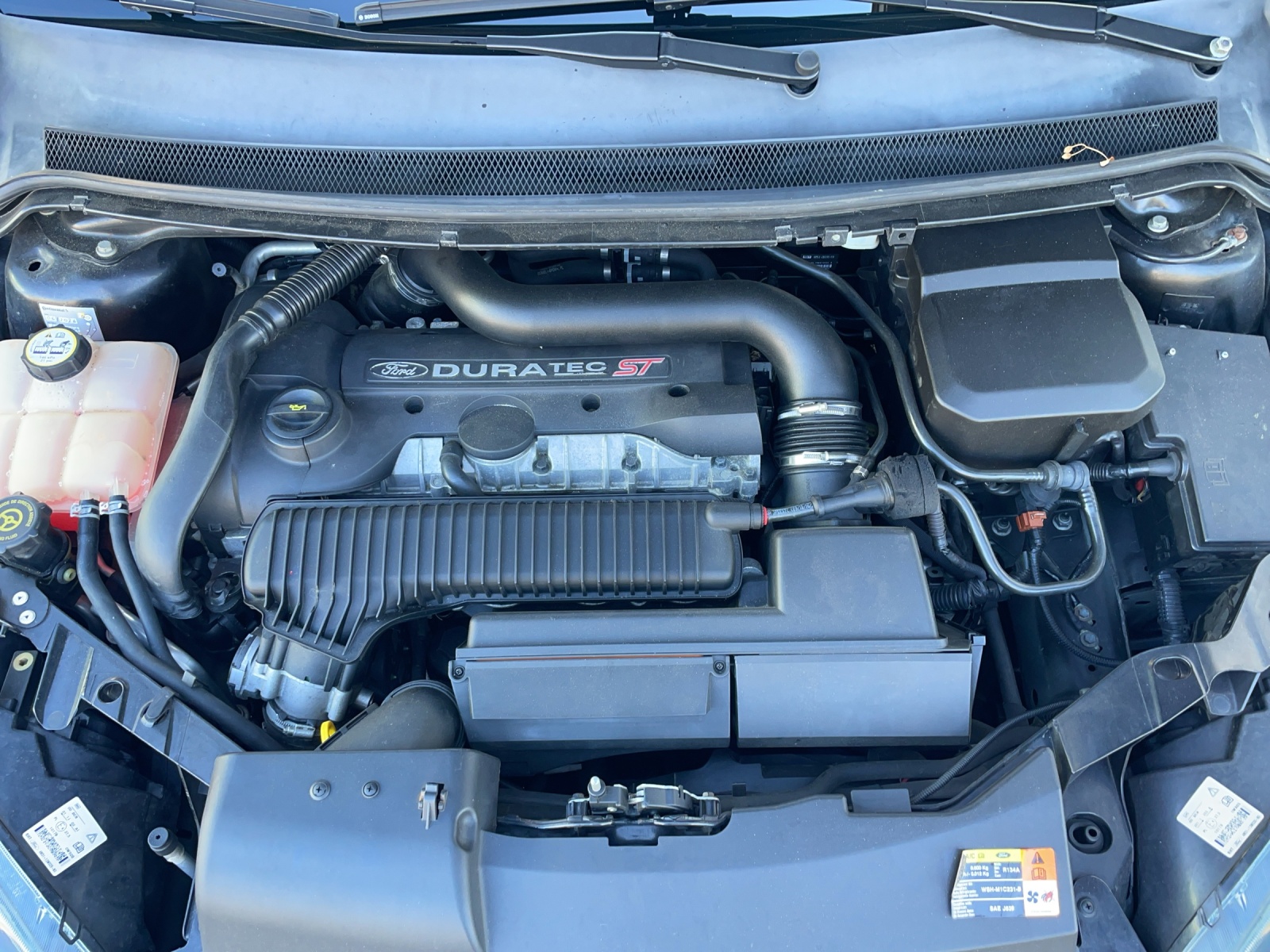 FORD Focus 2.5 Turbo ST-image-11