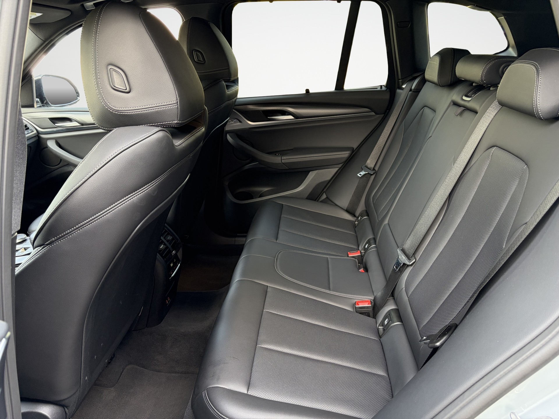 BMW X3 xDrive 48V 20d M Sport-image-13