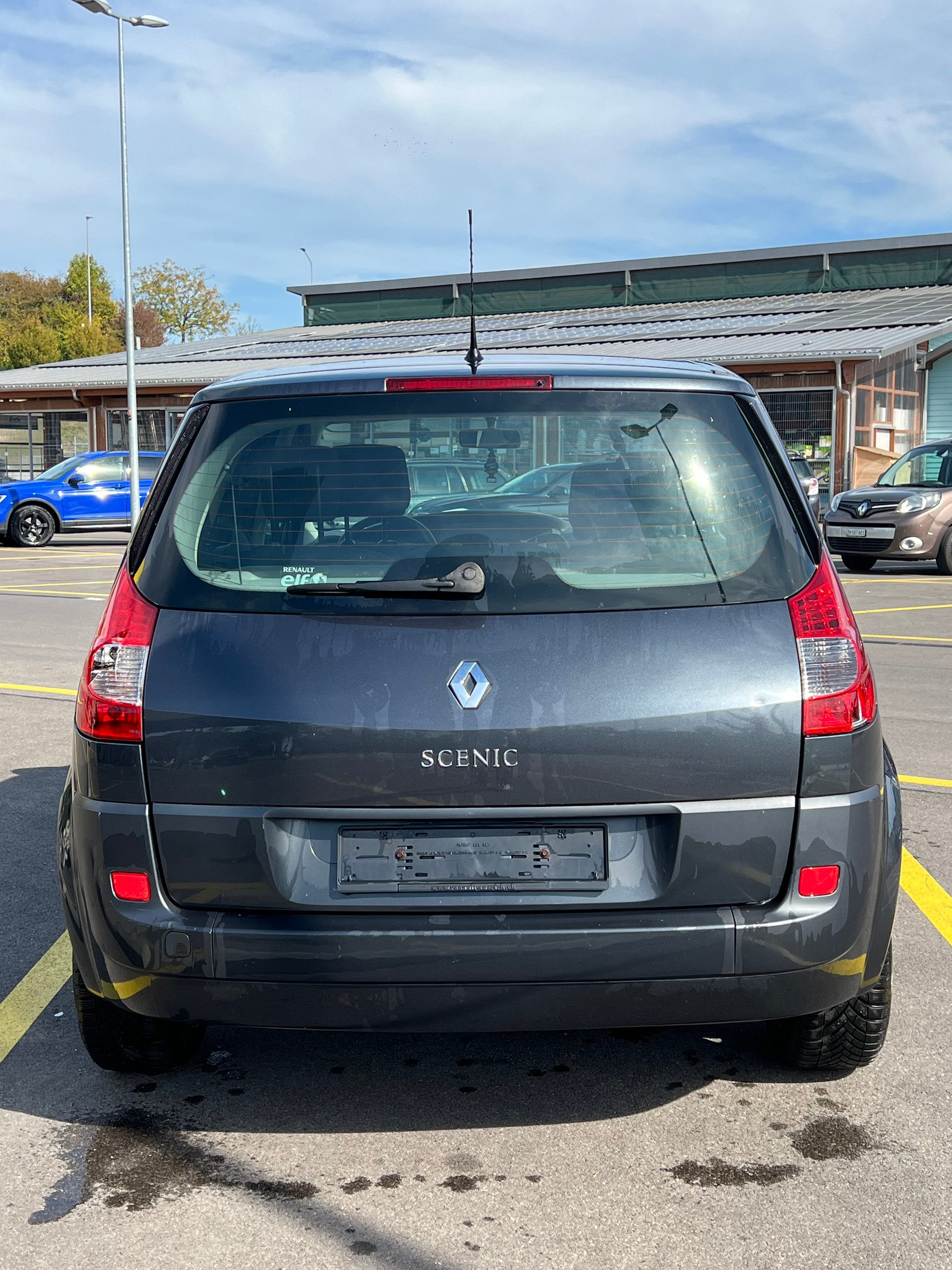 RENAULT Scénic 2.0 16V Fairway Automatic-image-3
