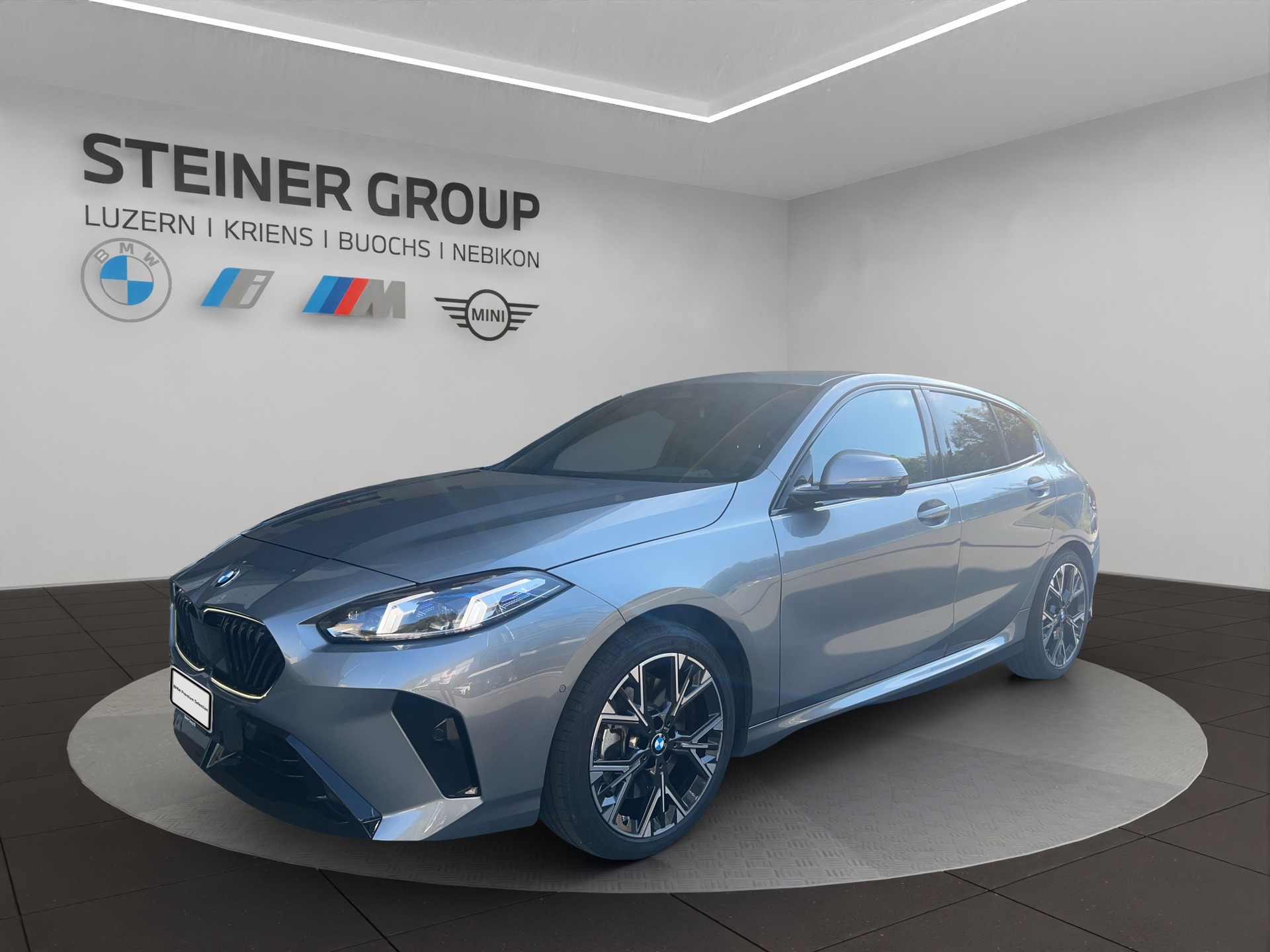 BMW 123 xDrive M Sport Steptronic-image-0