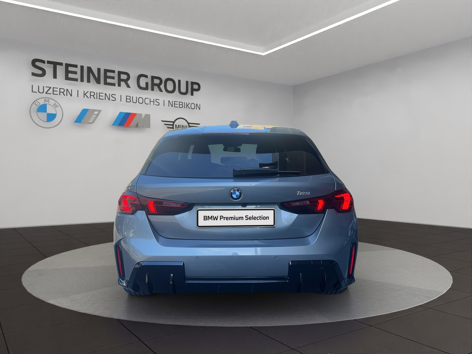 BMW 123 xDrive M Sport Steptronic-image-5