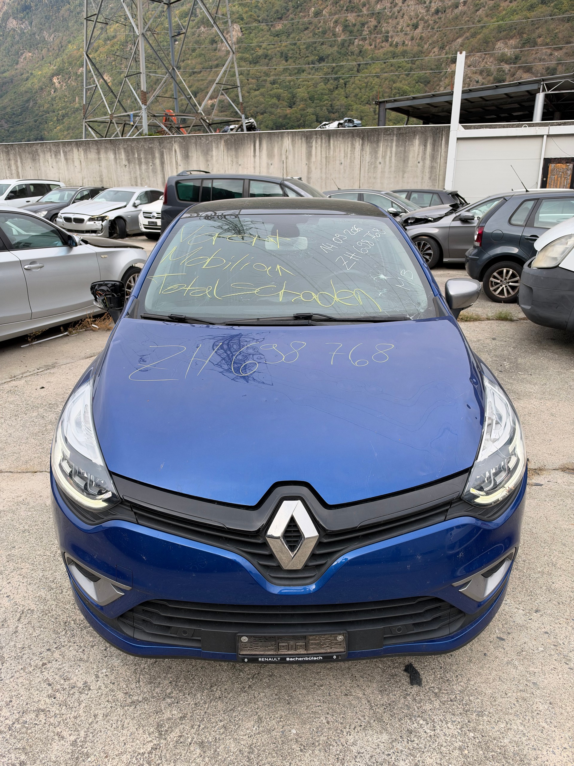 RENAULT Clio Grandtour 1.2 16V T Intens EDC-image-2