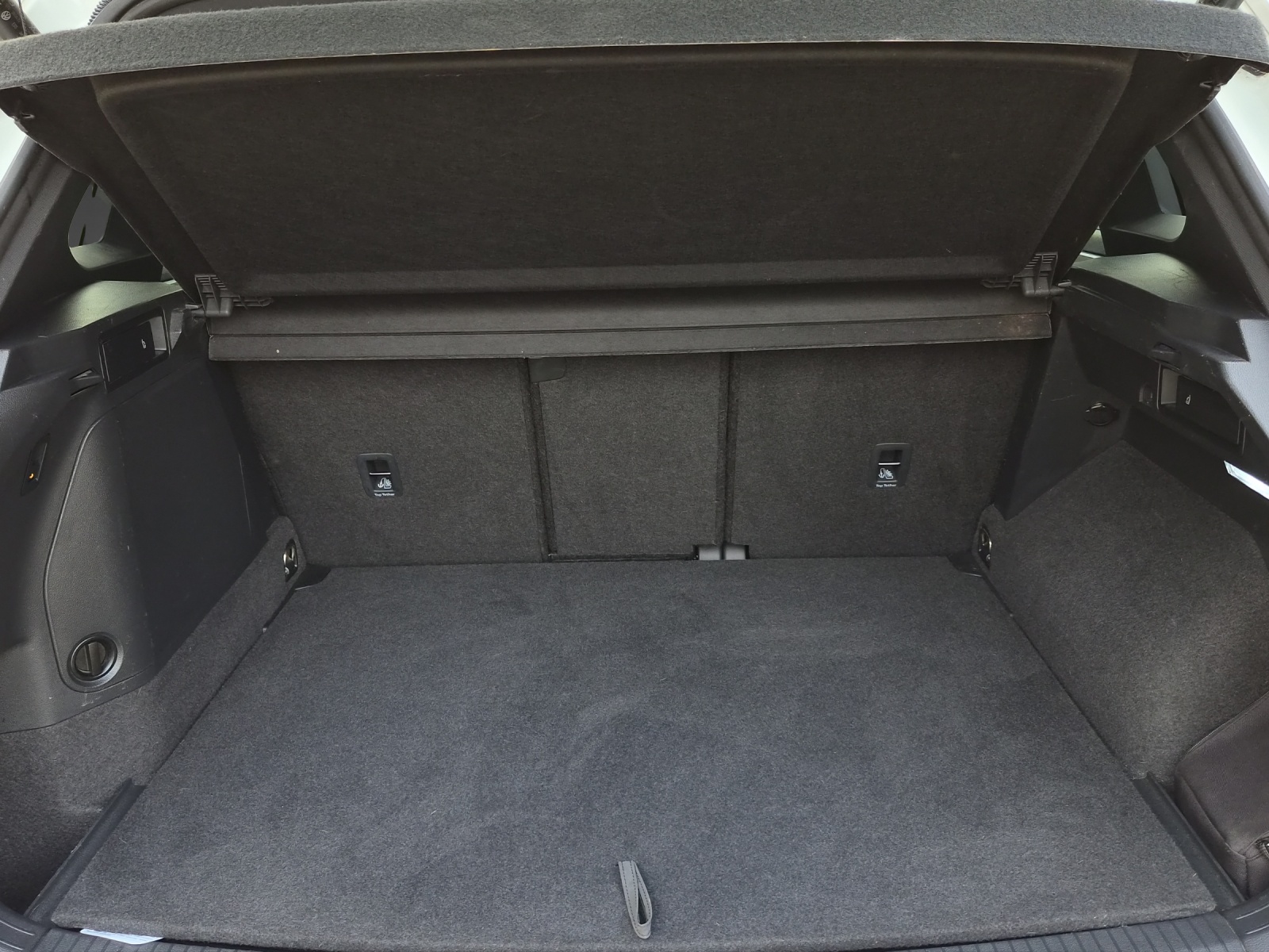VW Tiguan 1.4TSI PHEV Selection DSG-image-9