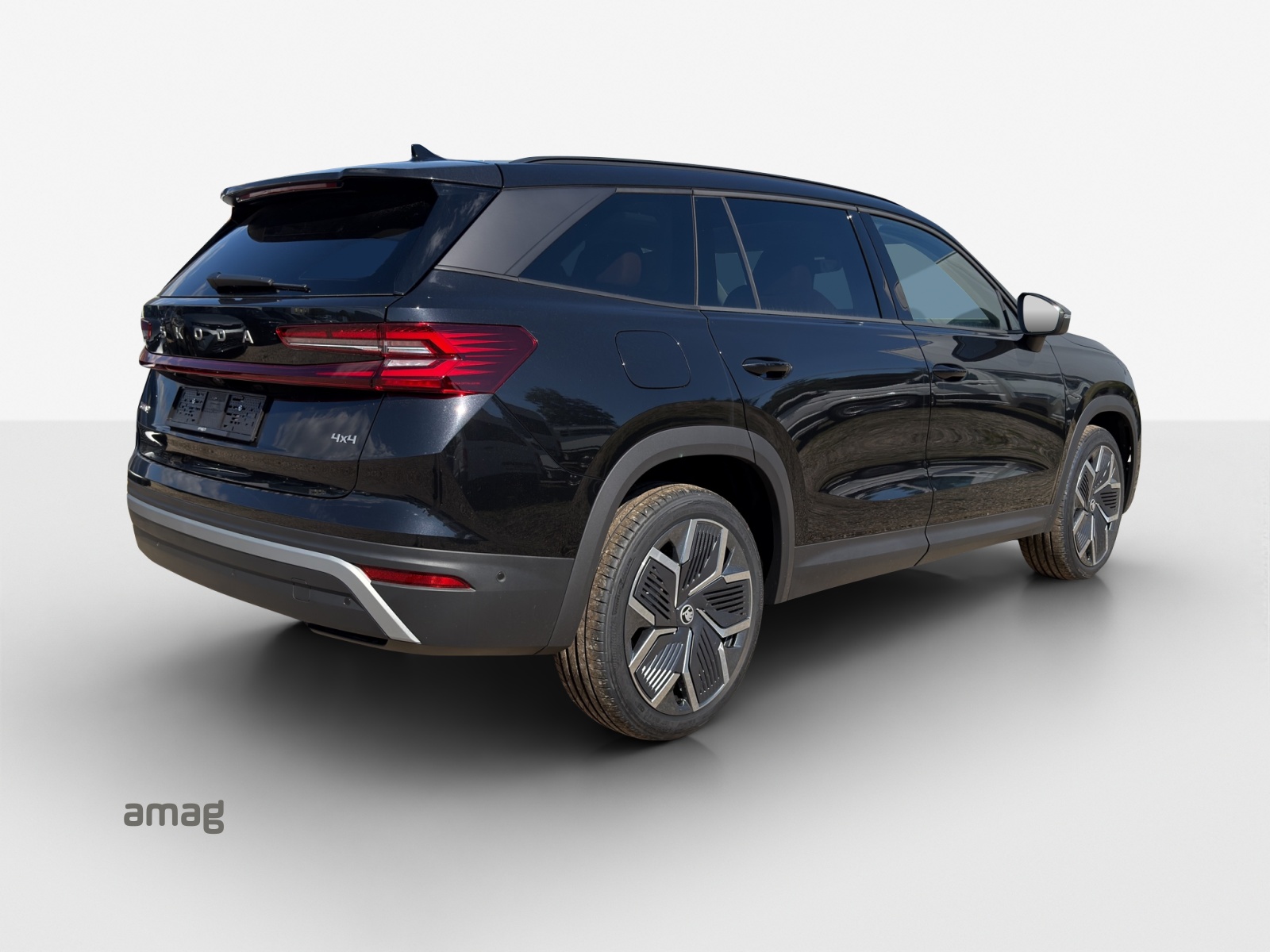 SKODA Kodiaq Selection 2.0TDI 193PS 7DSG4x4-image-4