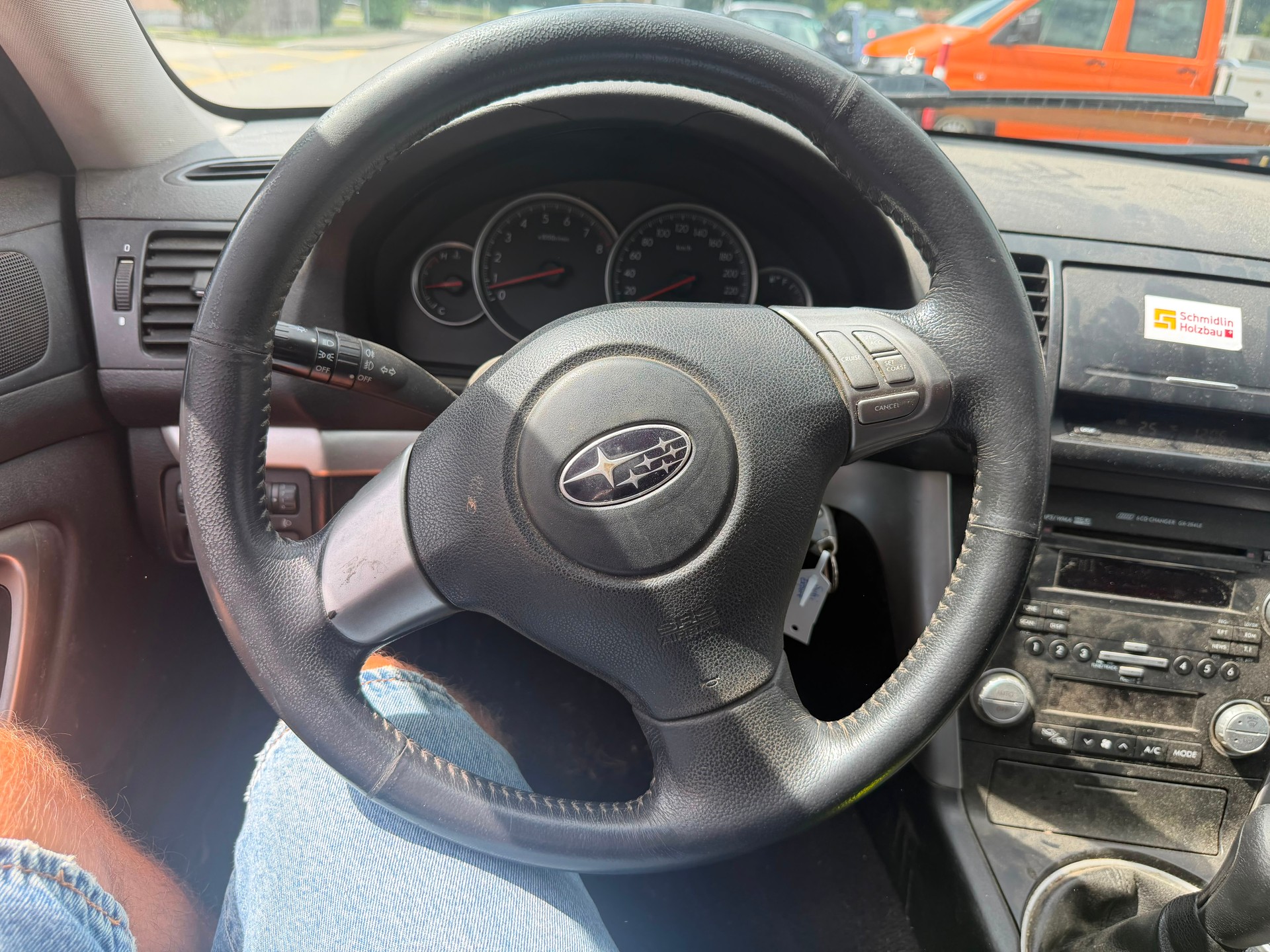 SUBARU Legacy 2.0i Swiss Special AWD-image-6
