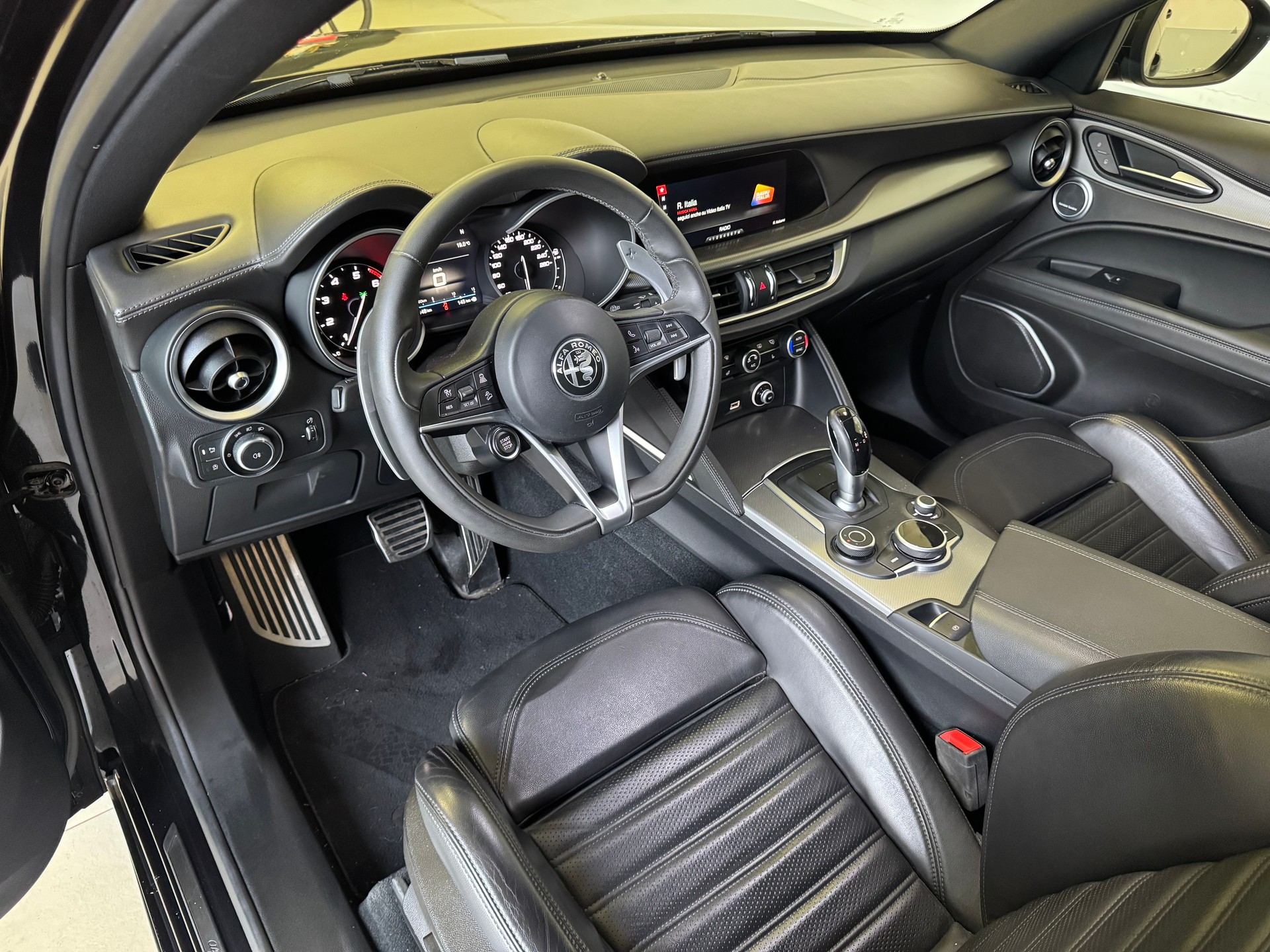 ALFA ROMEO Stelvio 2.0 Sport Q4 Automatic ## Auto CH🇨🇭*assetto sportivo*distanziali*8 ruote-image-7