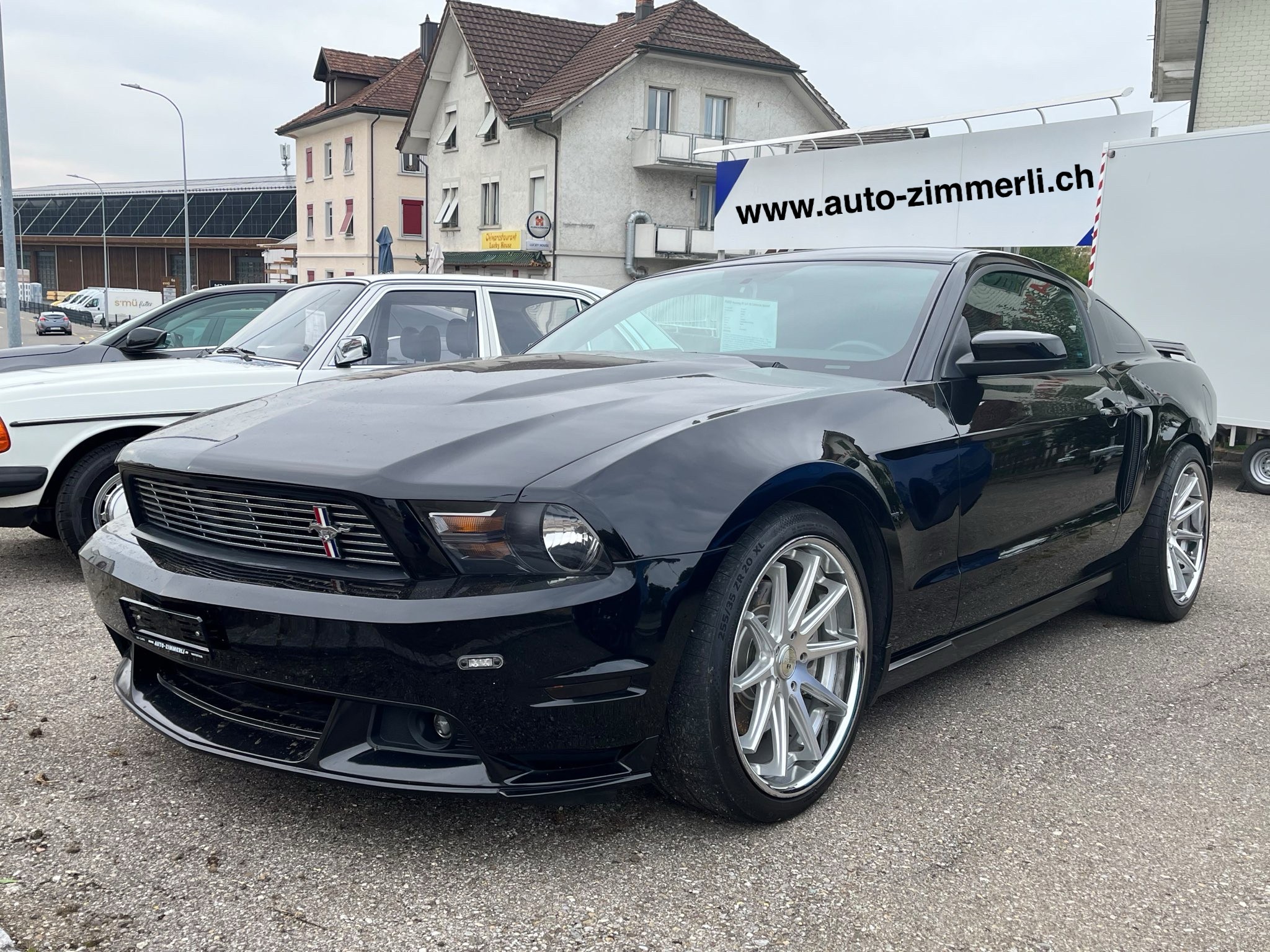 Car photo