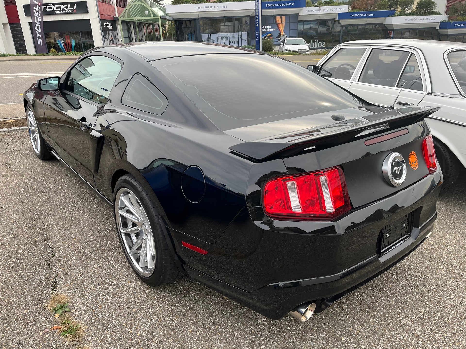 FORD GT 5.0 V8 California Special Coupé-image-2