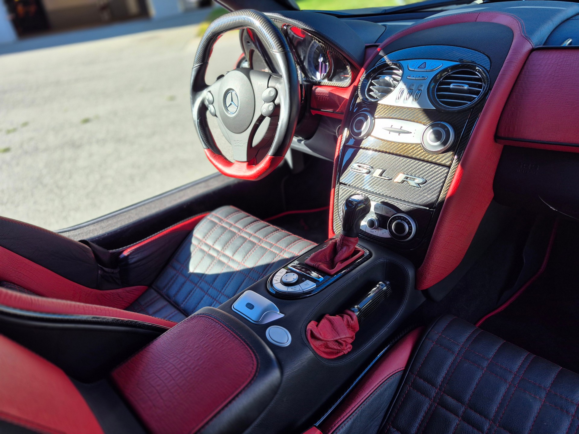 MERCEDES-BENZ McLaren Roadster - FAB Design-image-6