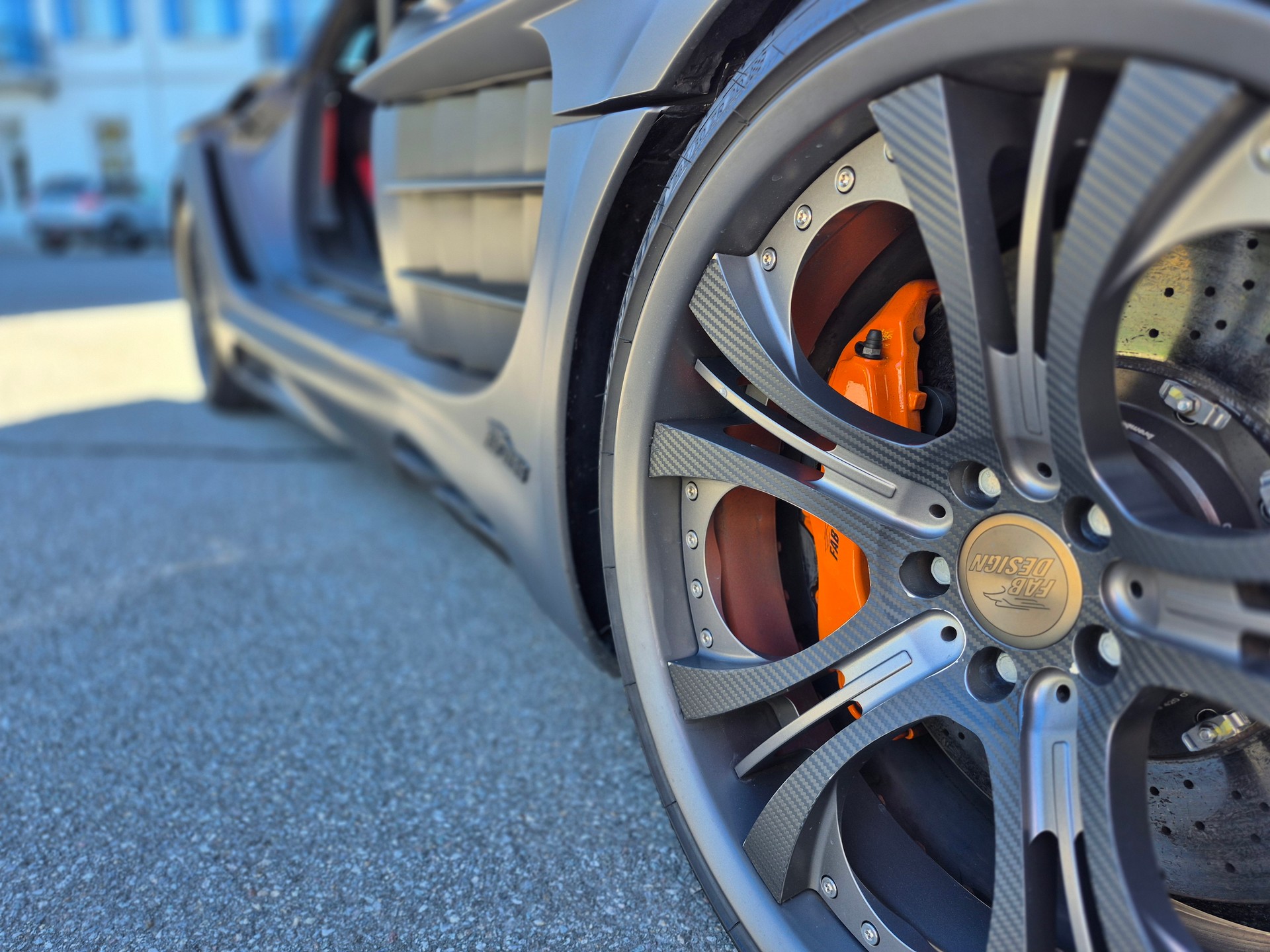 MERCEDES-BENZ McLaren Roadster - FAB Design-image-3
