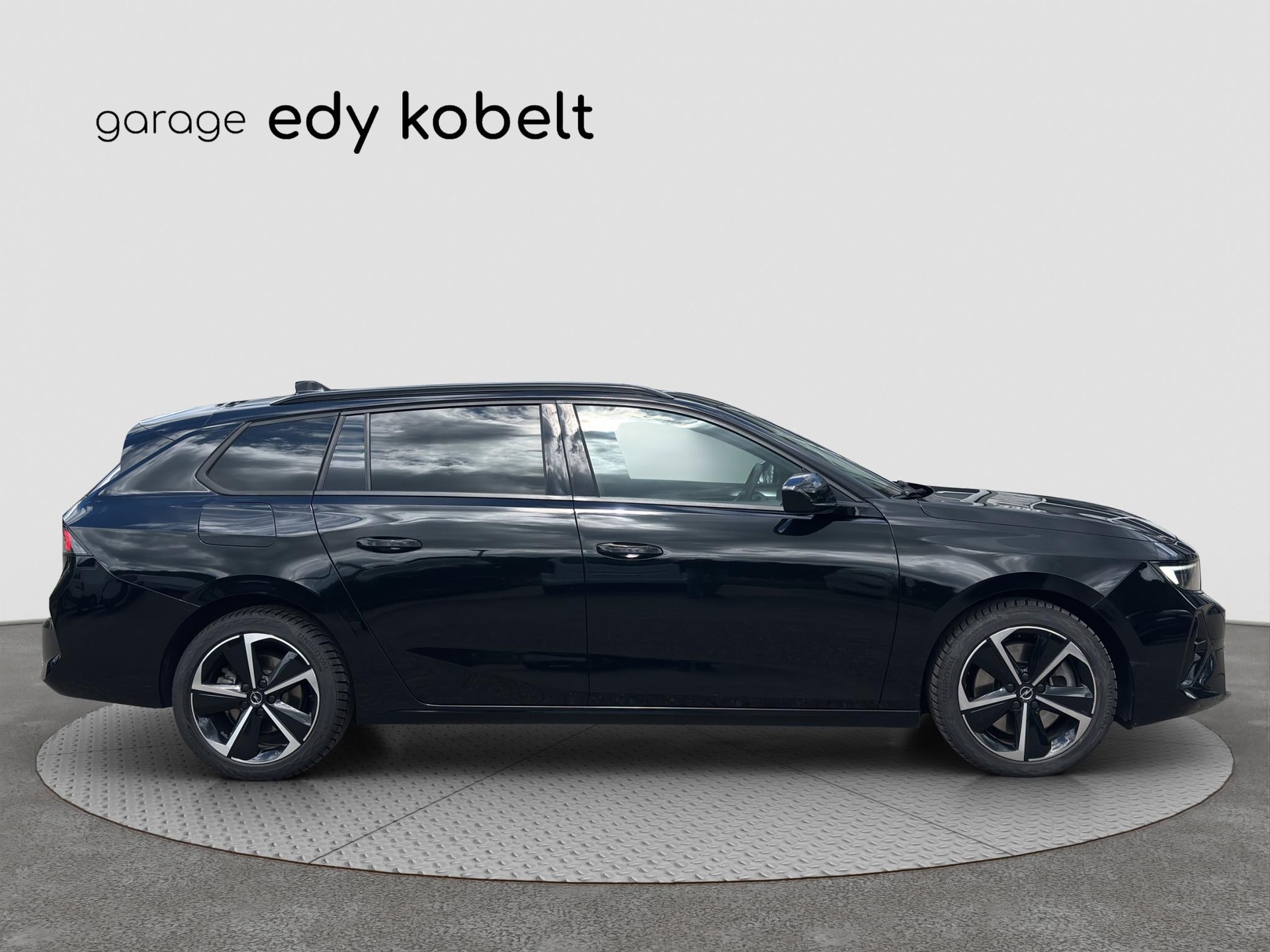 OPEL Astra Sports Tourer 1.6 T PHEV 180 GS-image-18