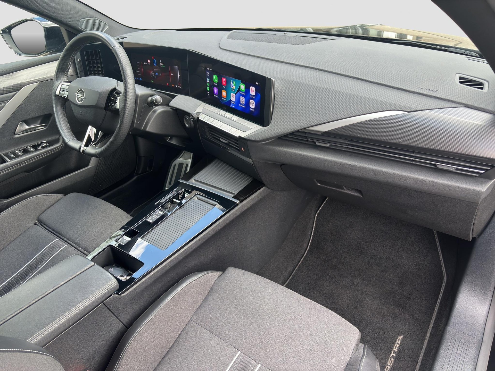 OPEL Astra Sports Tourer 1.6 T PHEV 180 GS-image-11