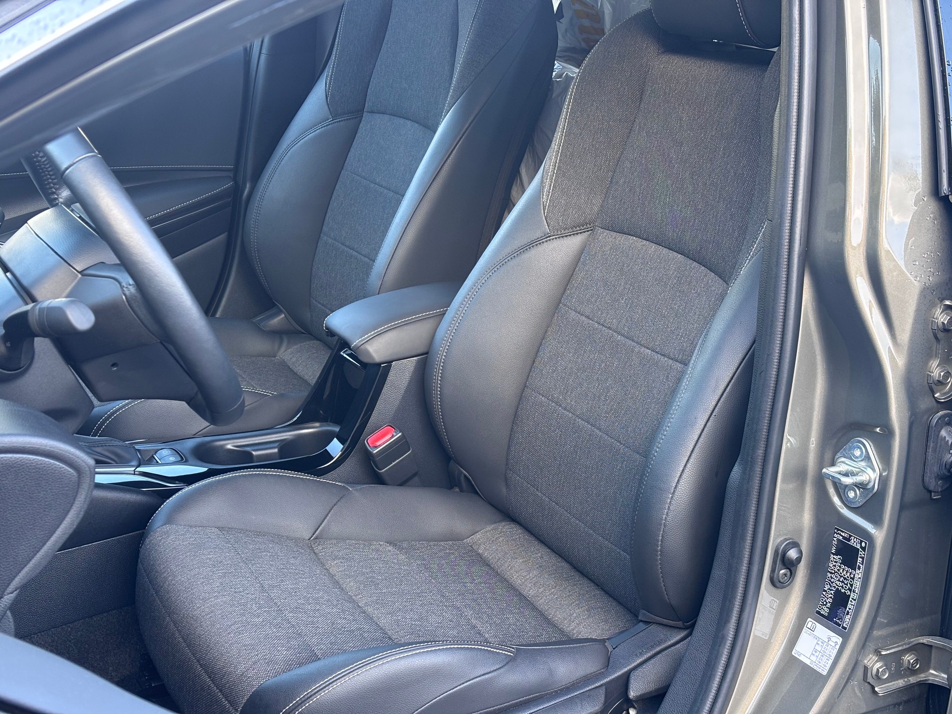 TOYOTA Corolla 1.8 HSD Trend e- CVT (M)-image-8