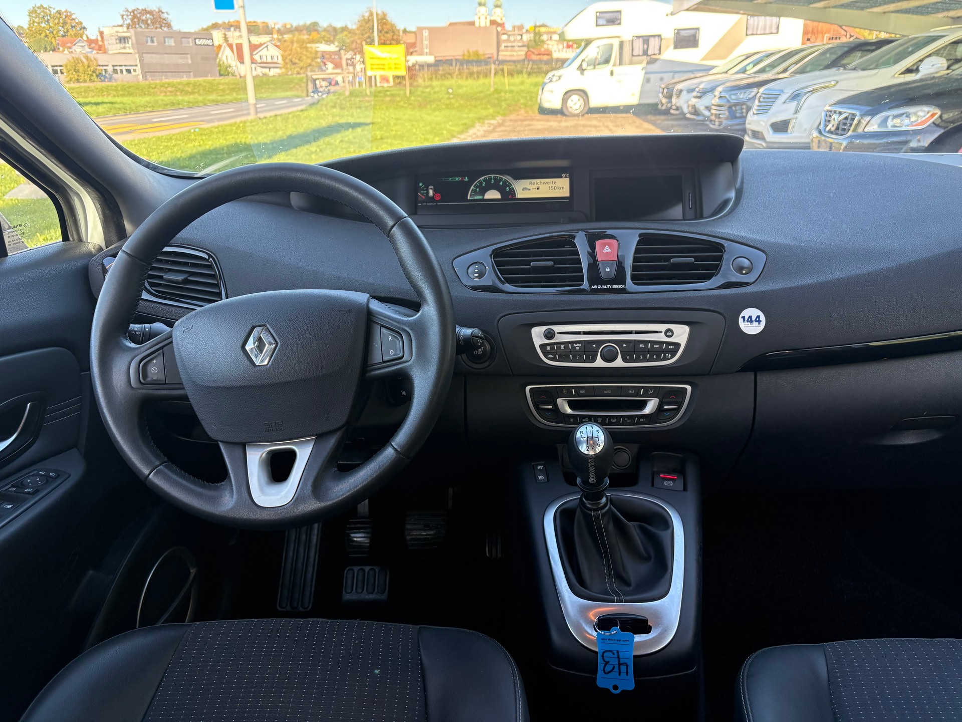 RENAULT Grand Scénic 1.6 dCi Dynamique-image-9