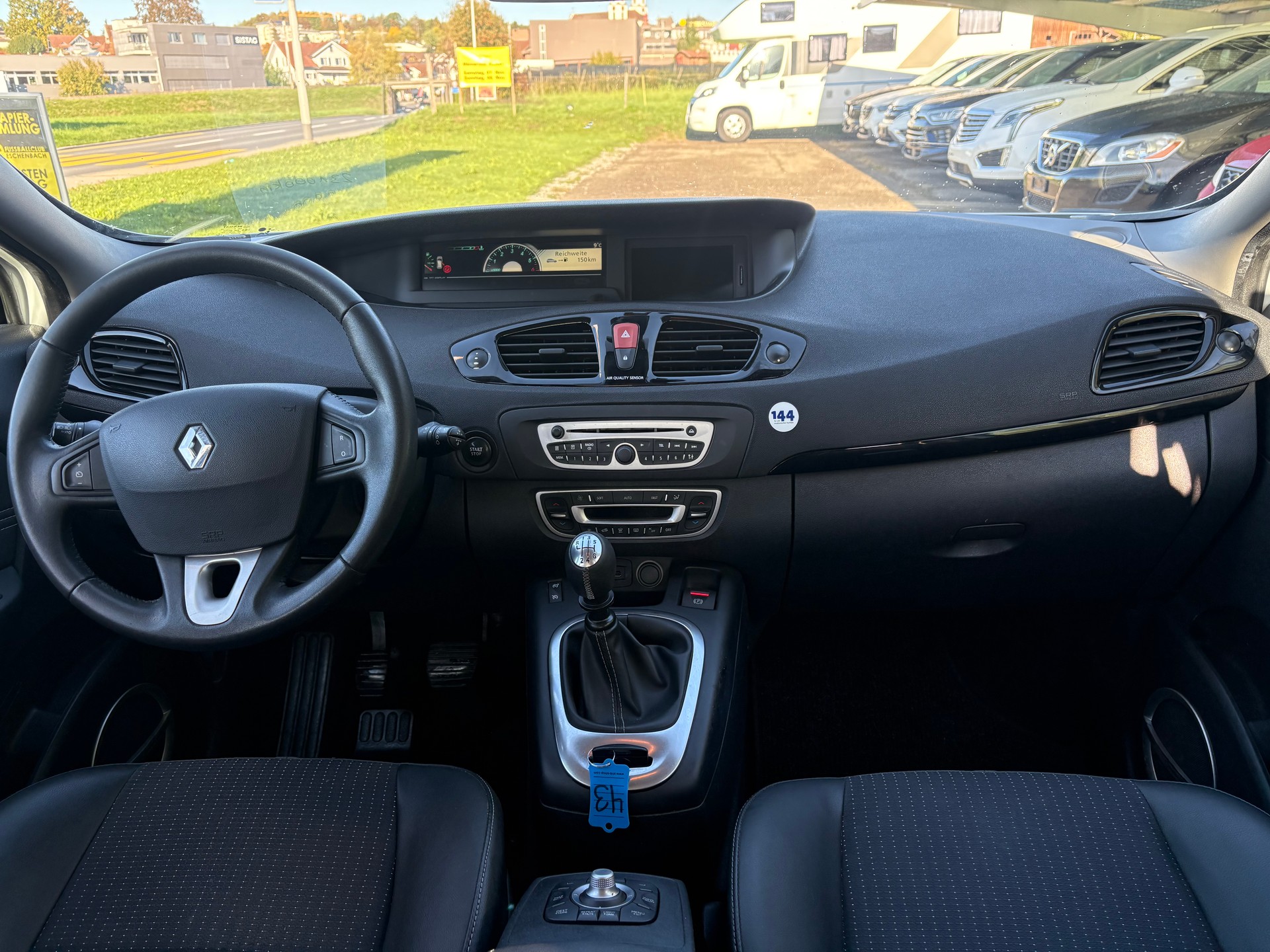 RENAULT Grand Scénic 1.6 dCi Dynamique-image-8