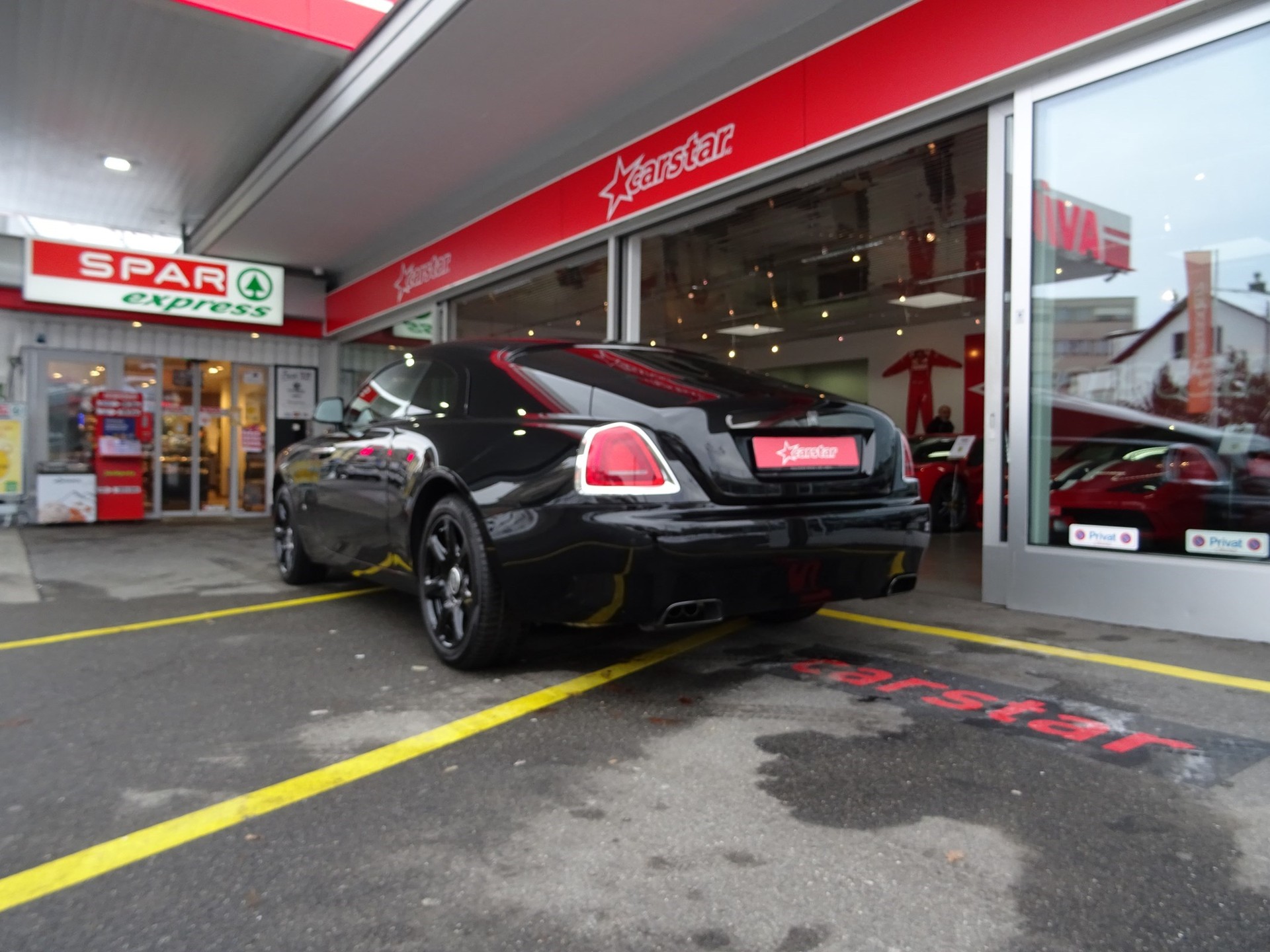 ROLLS-ROYCE Wraith 6.6V12 BlackBadge-showroom-element-2