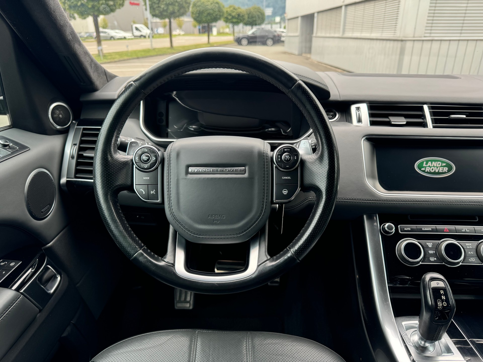 LAND ROVER Range Rover Sport 3.0 SDV6 Autobiogr. Dynamic Aut.-image-10