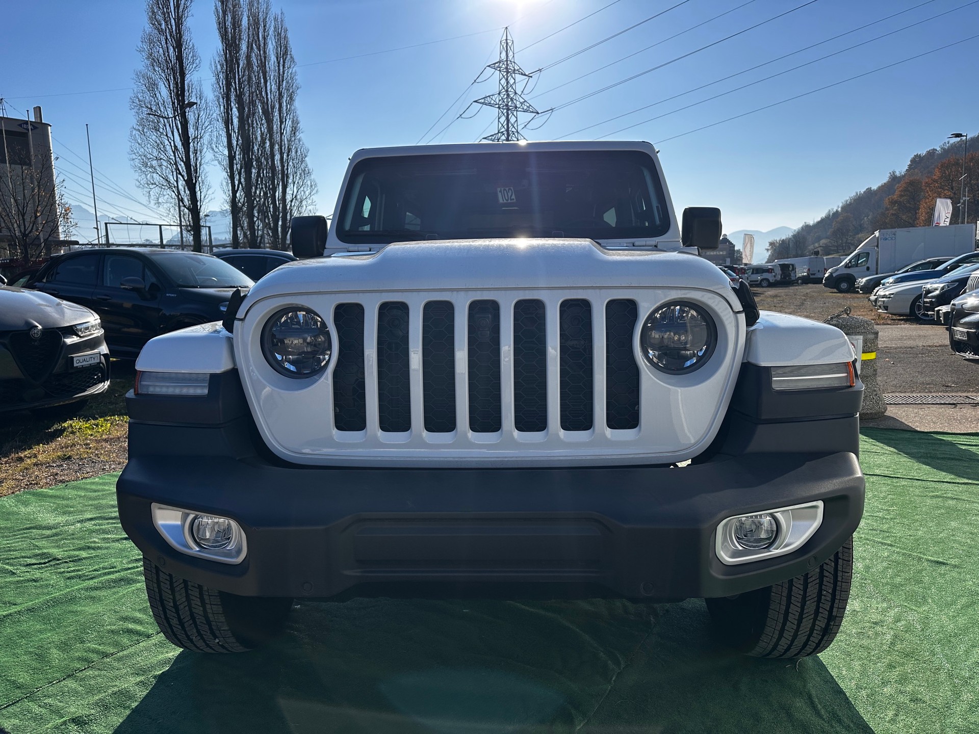 JEEP Wrangler 2.0 PHEV Unlimited Sahara DT Automatic-image-3