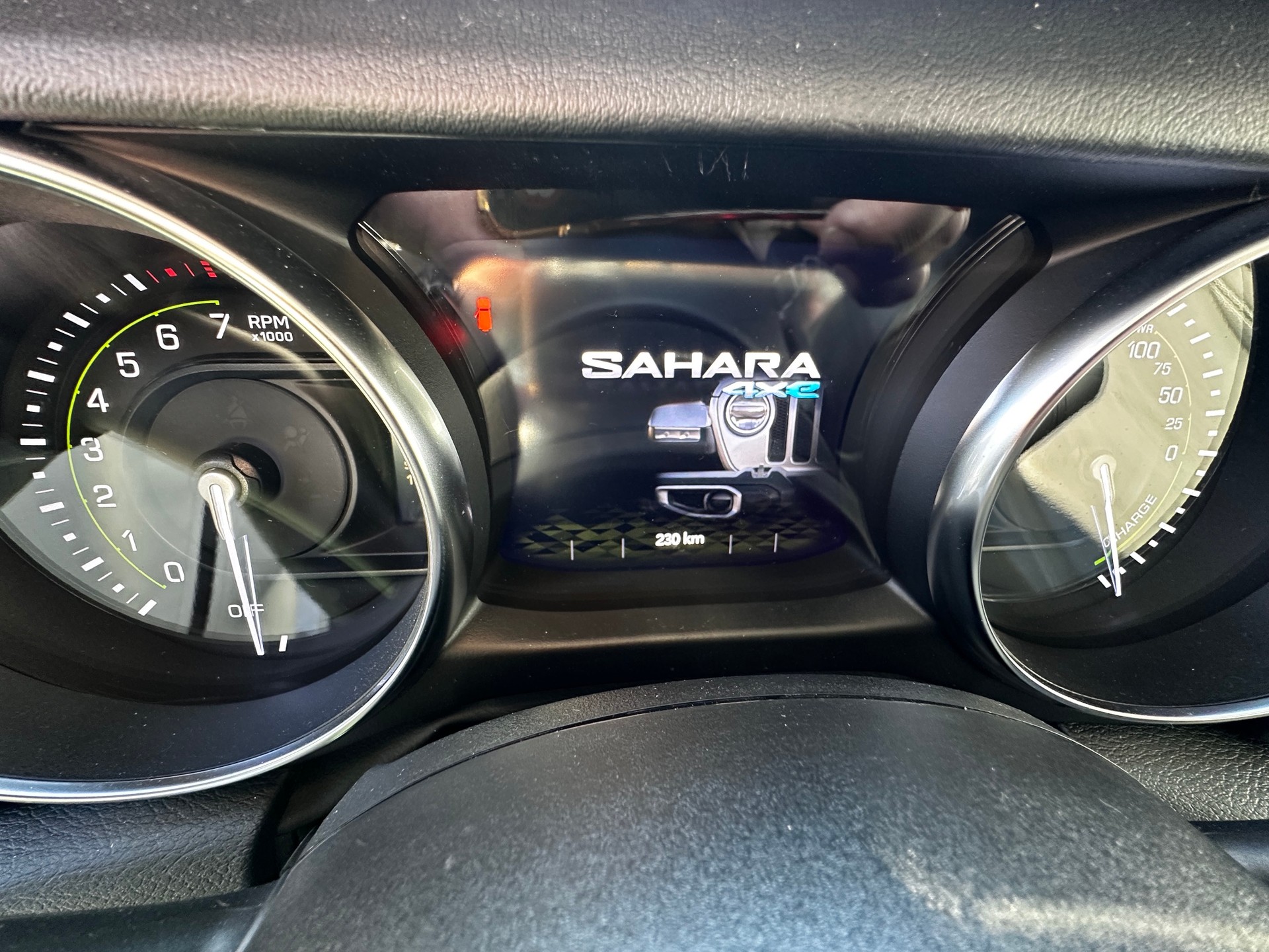 JEEP Wrangler 2.0 PHEV Unlimited Sahara DT Automatic-image-10