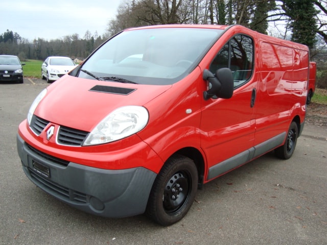 RENAULT Trafic 2.0 dCi 90 2.7t L1H1-image-2