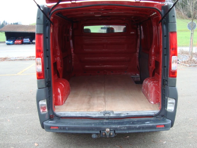 RENAULT Trafic 2.0 dCi 90 2.7t L1H1-image-7