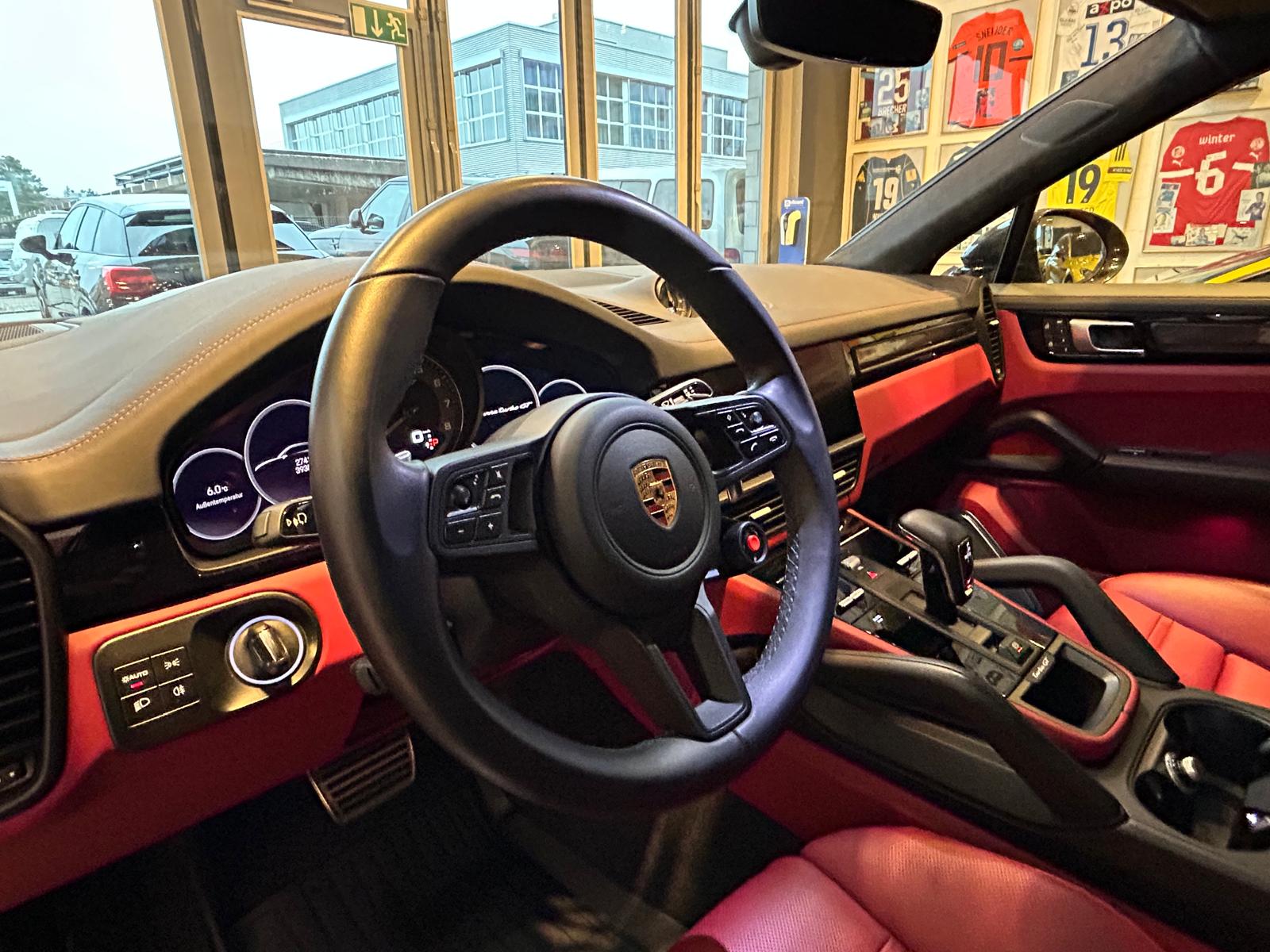 PORSCHE Cayenne Turbo GT - Porsche Approved Garantie bis 02.2027-image-14