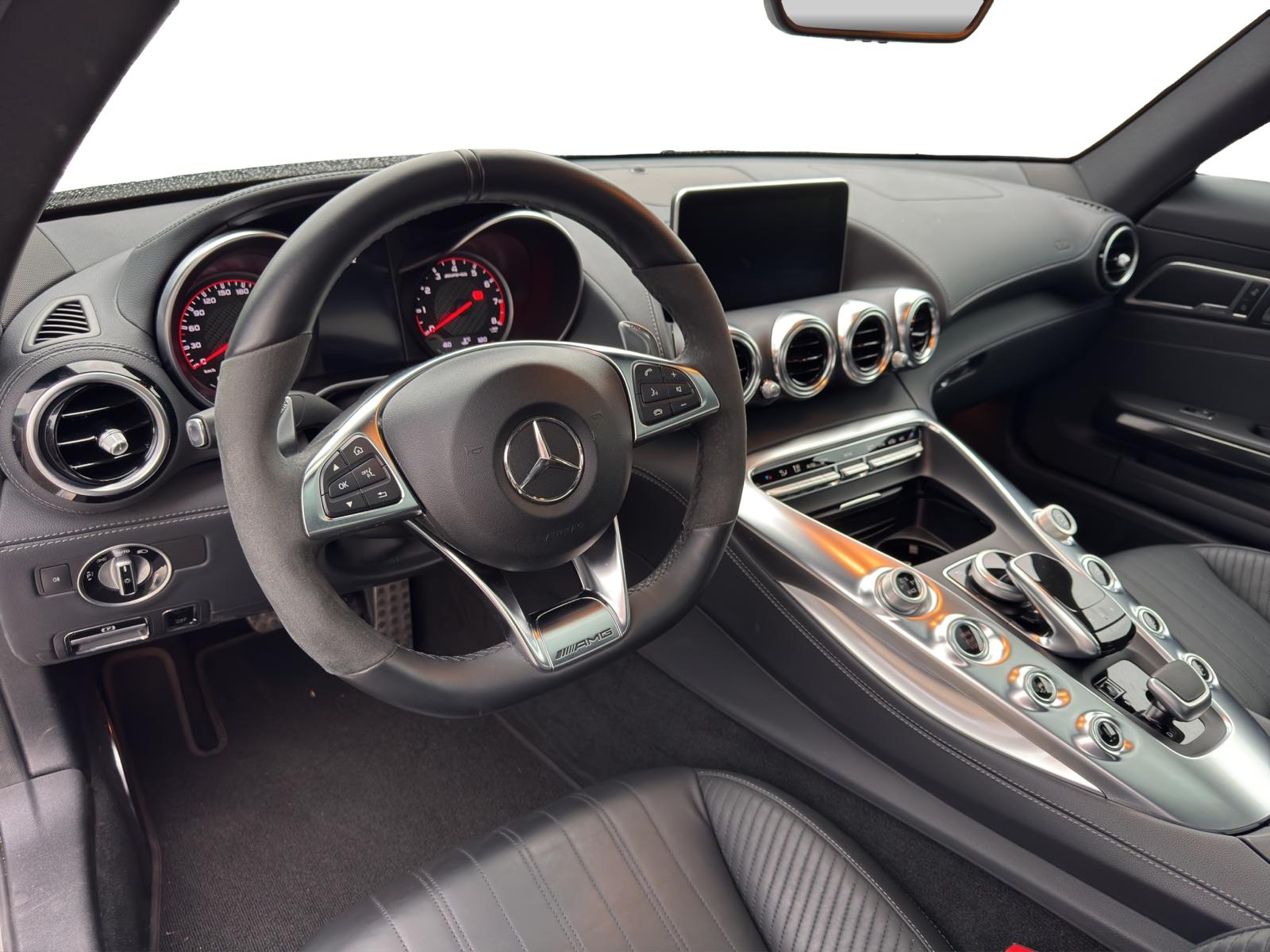 MERCEDES-BENZ AMG GT S Speedshift DCT-image-9