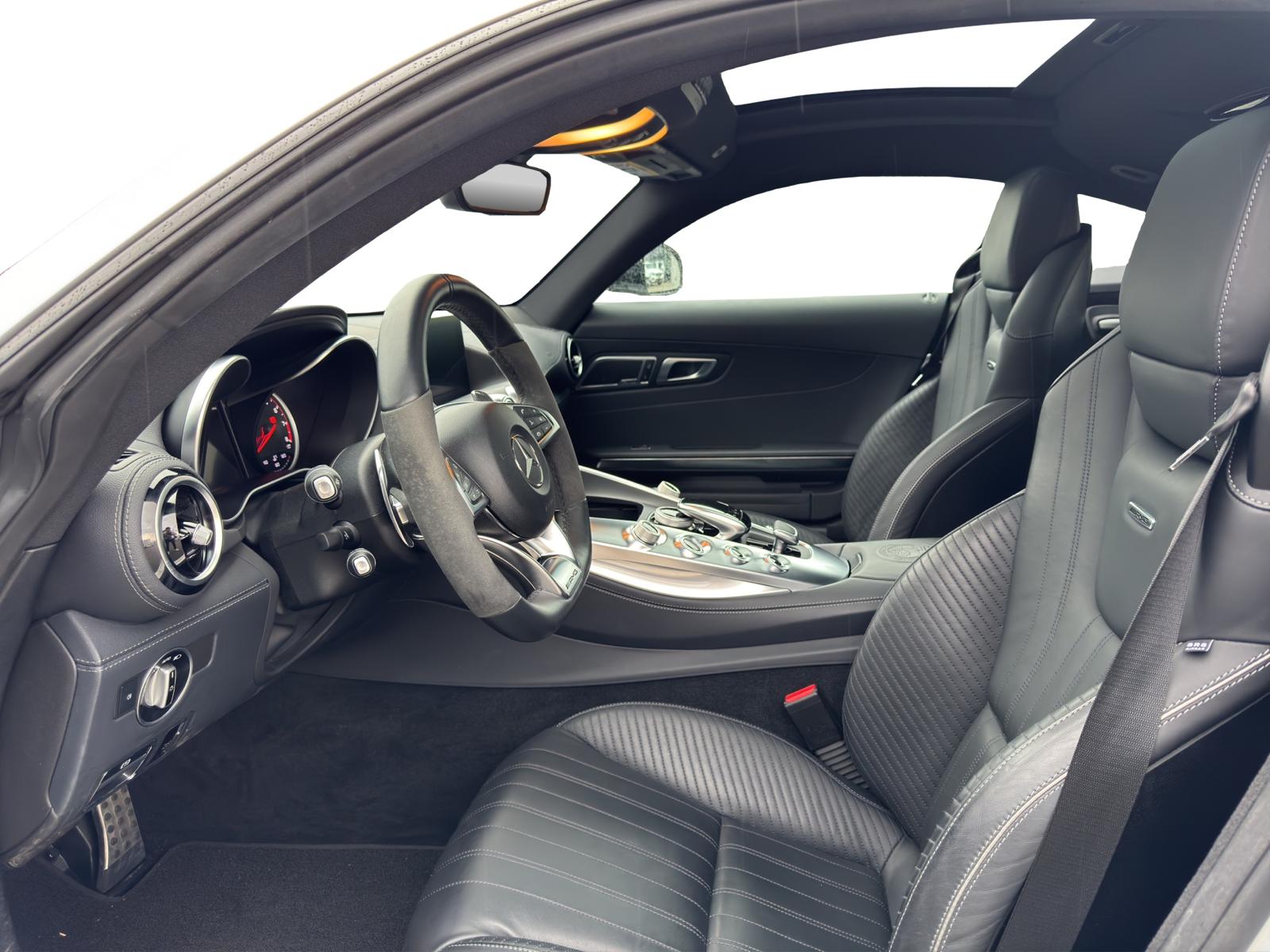 MERCEDES-BENZ AMG GT S Speedshift DCT-image-8